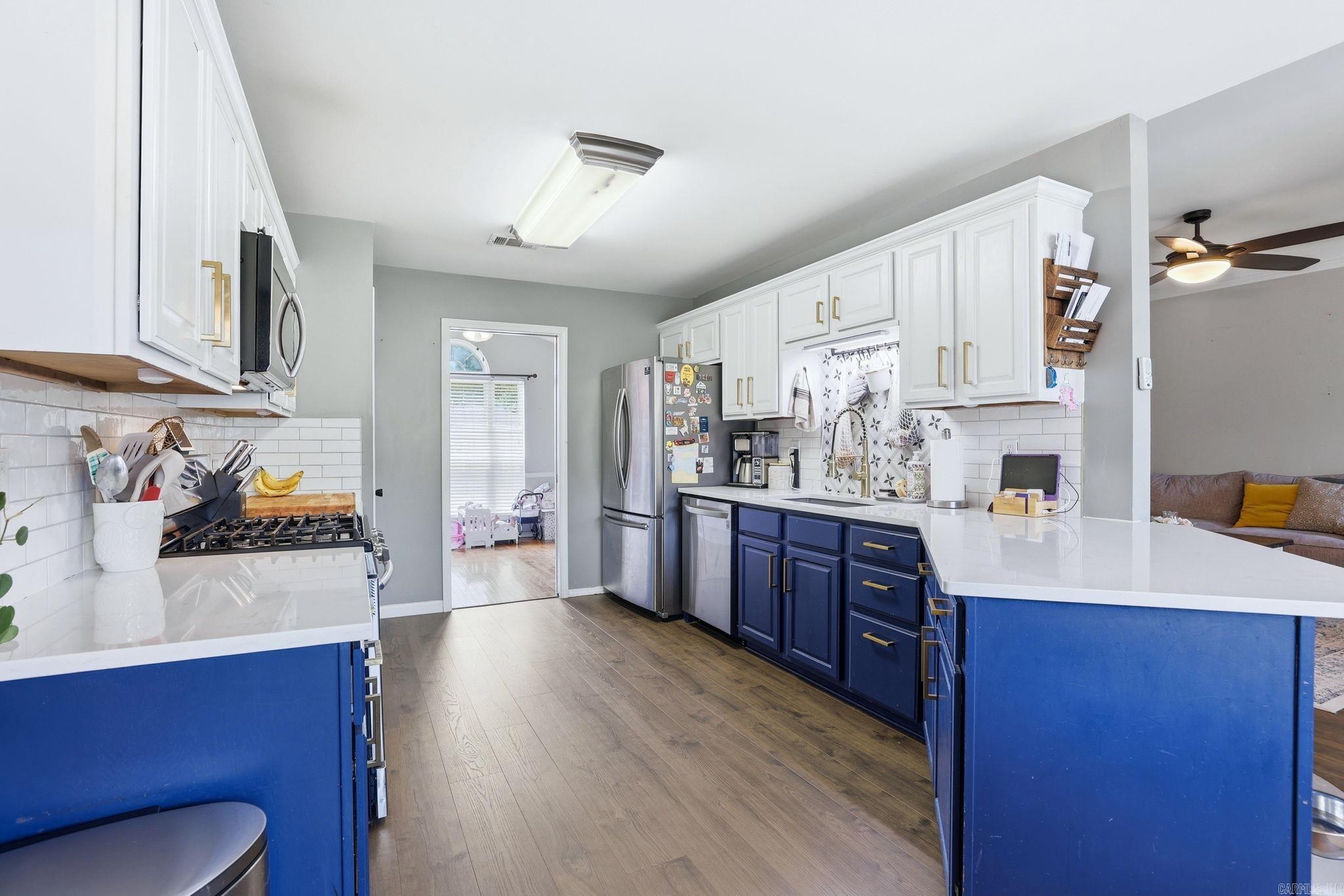 STONEYBROOK - Residential