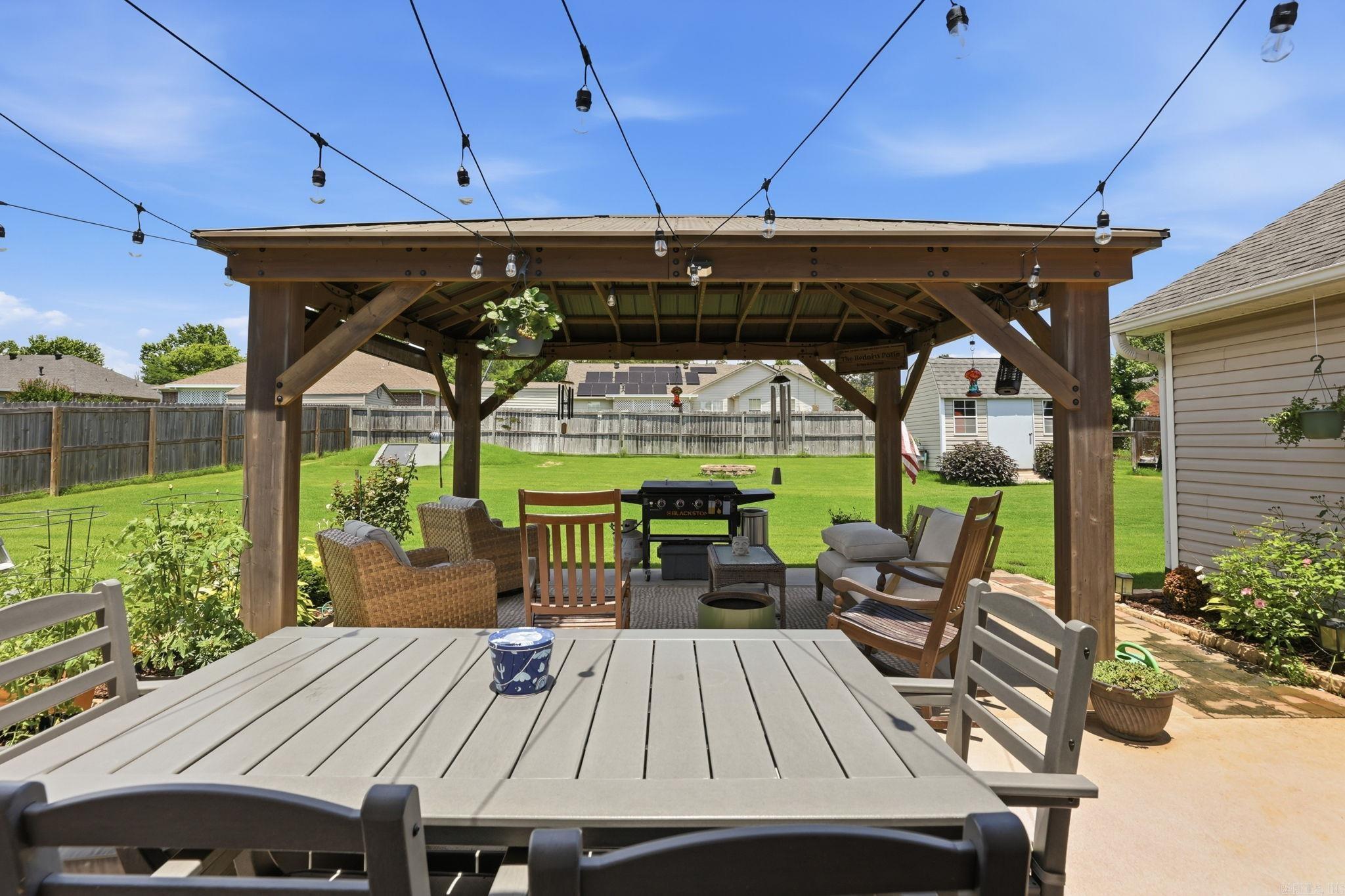 STONEYBROOK - Residential