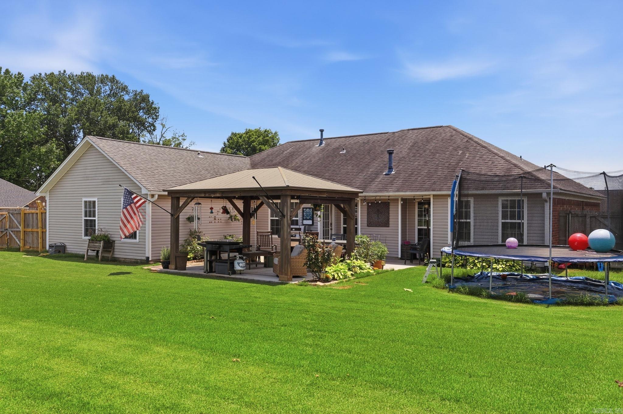 STONEYBROOK - Residential