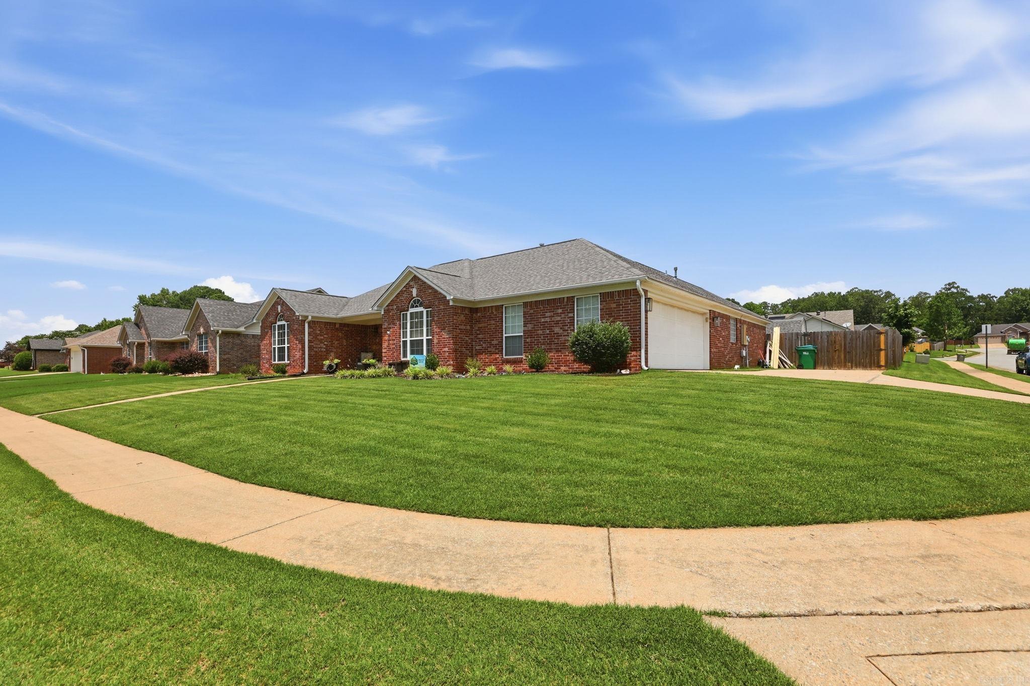 STONEYBROOK - Residential