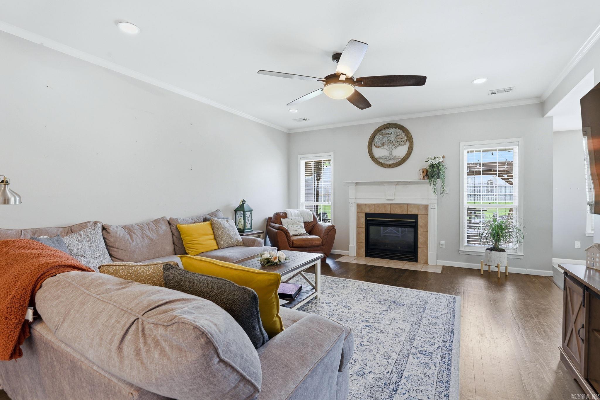 STONEYBROOK - Residential