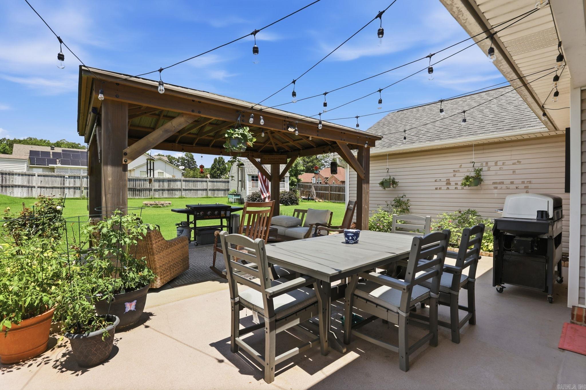 STONEYBROOK - Residential