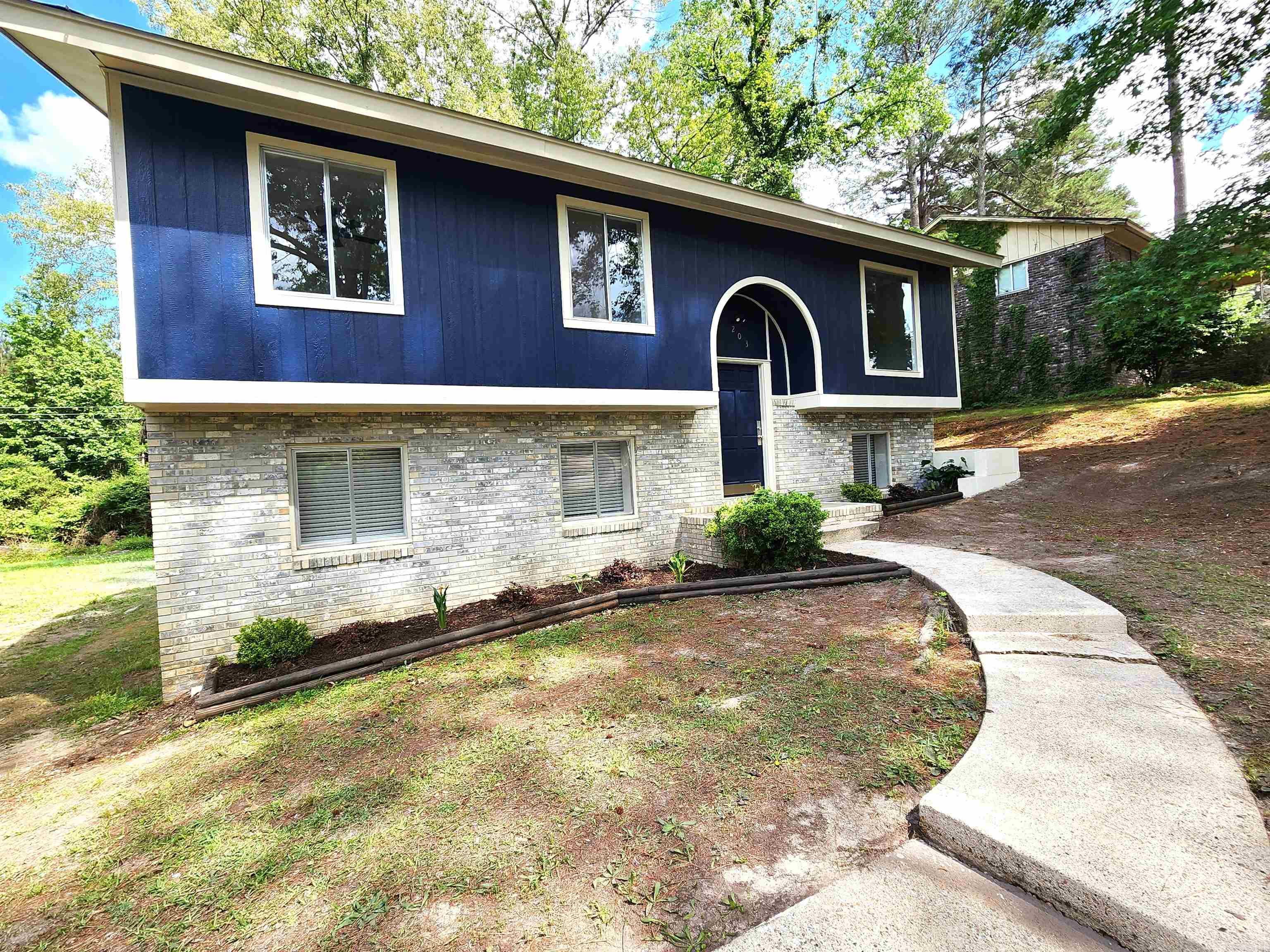 TANGLEWOOD - Residential