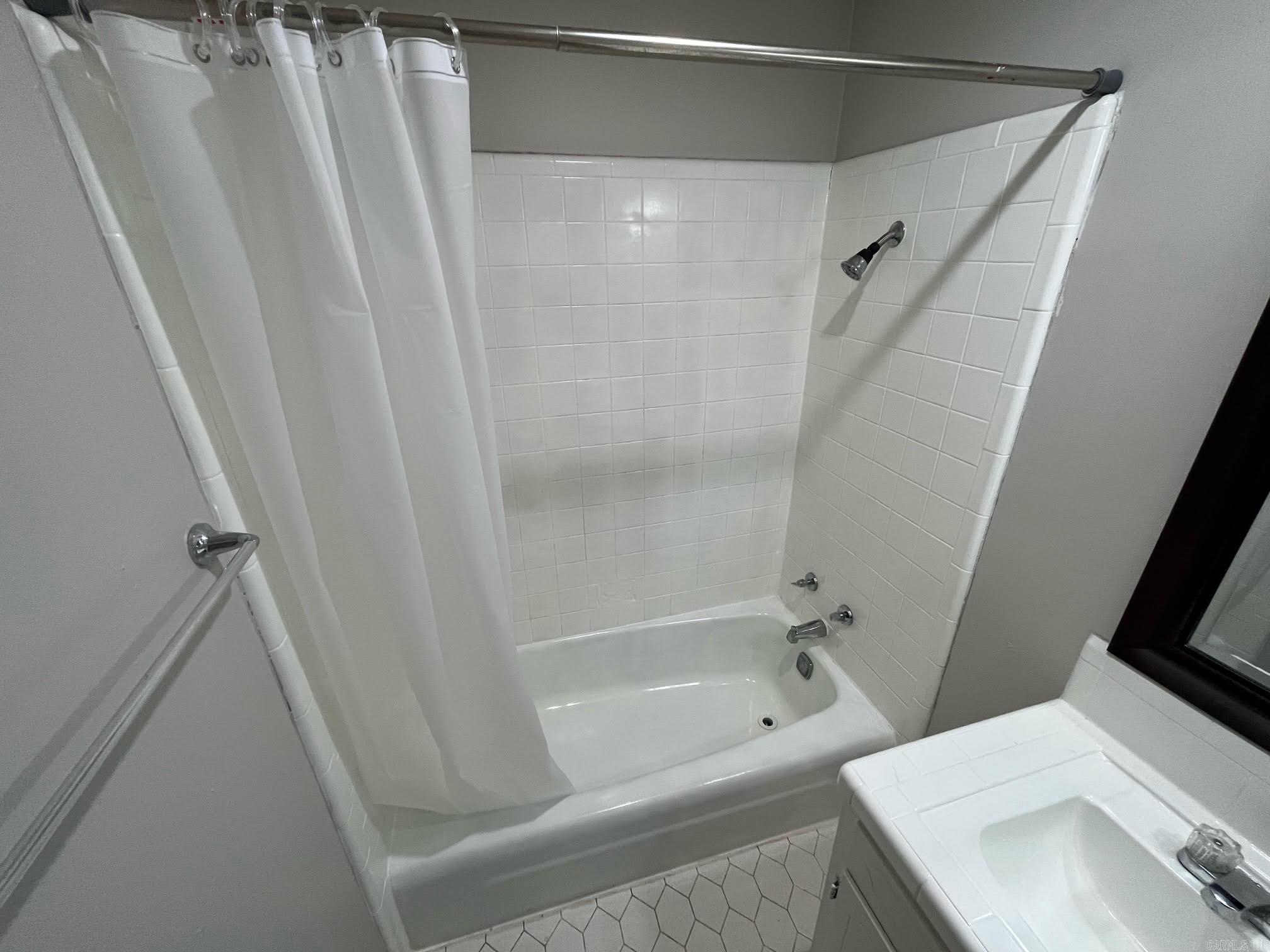 Hillcrest #1 - Residential Lease