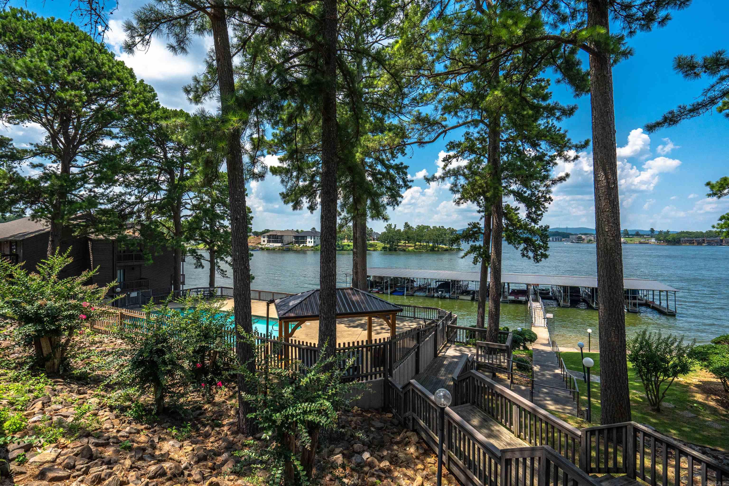 SOUTH SHORE HPR - Residential
