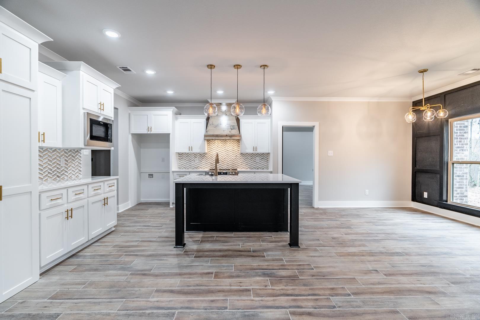 HIDDEN VALLEY ESTATES - Residential