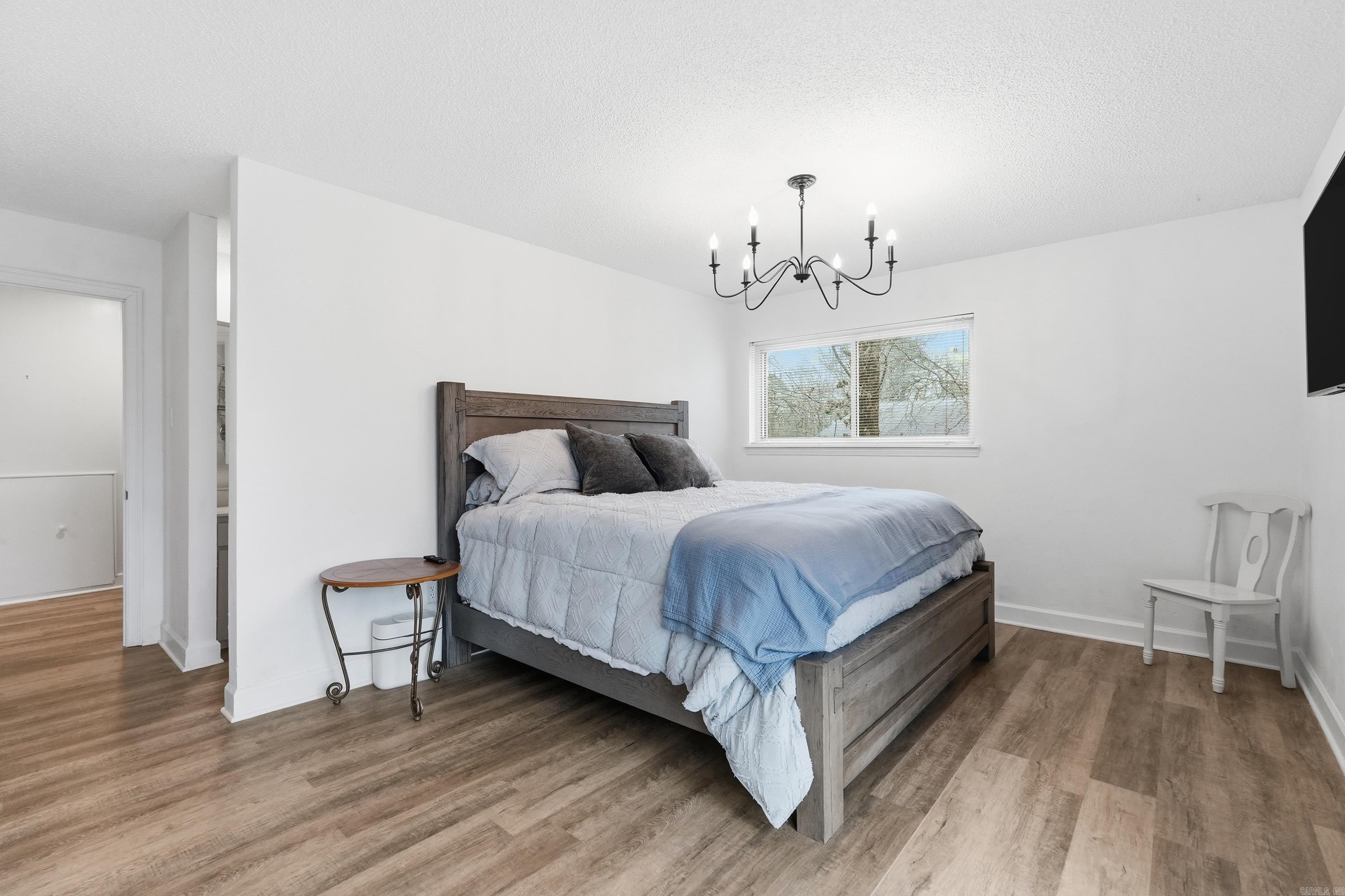 CASTLE RIDGE - Residential