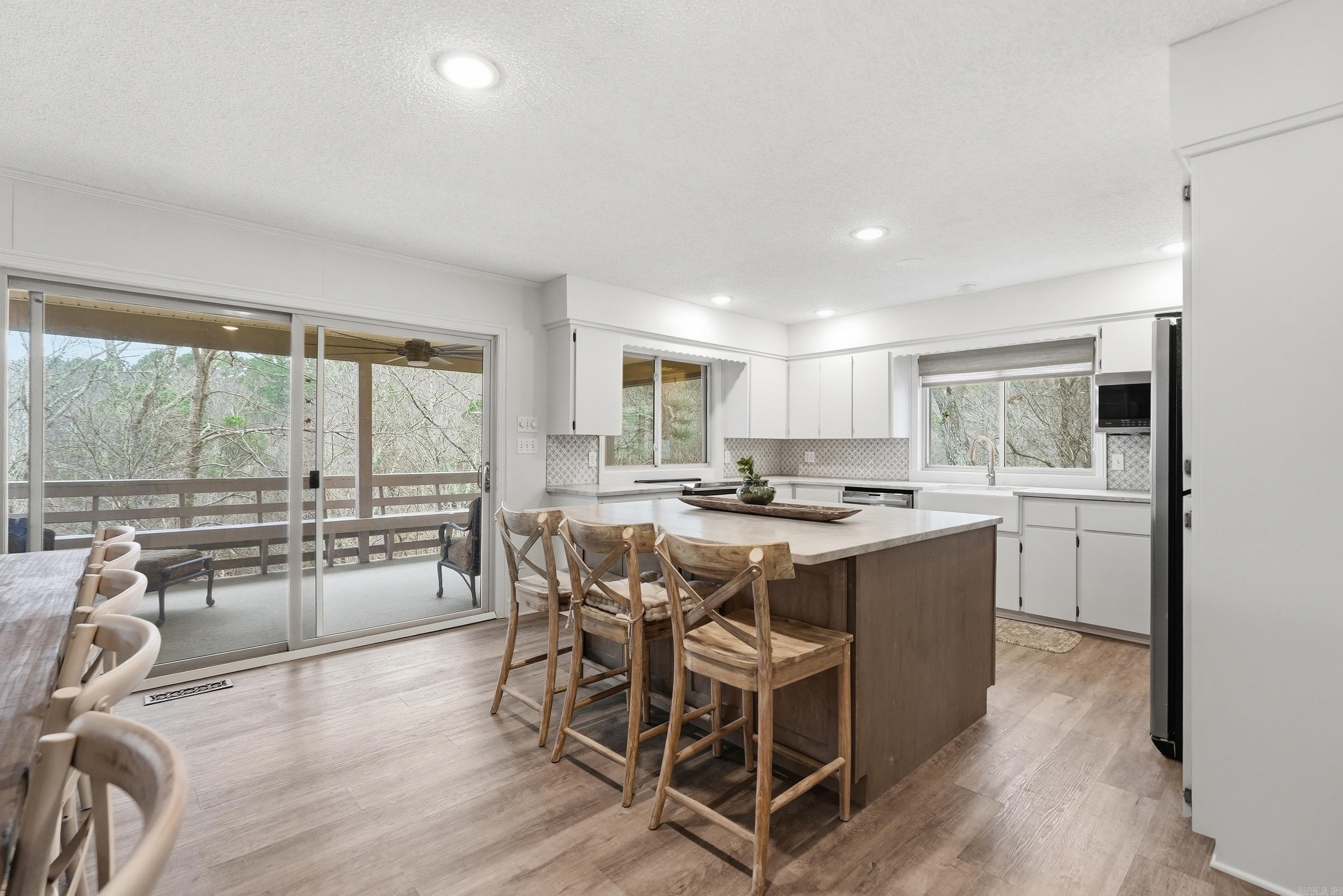CASTLE RIDGE - Residential