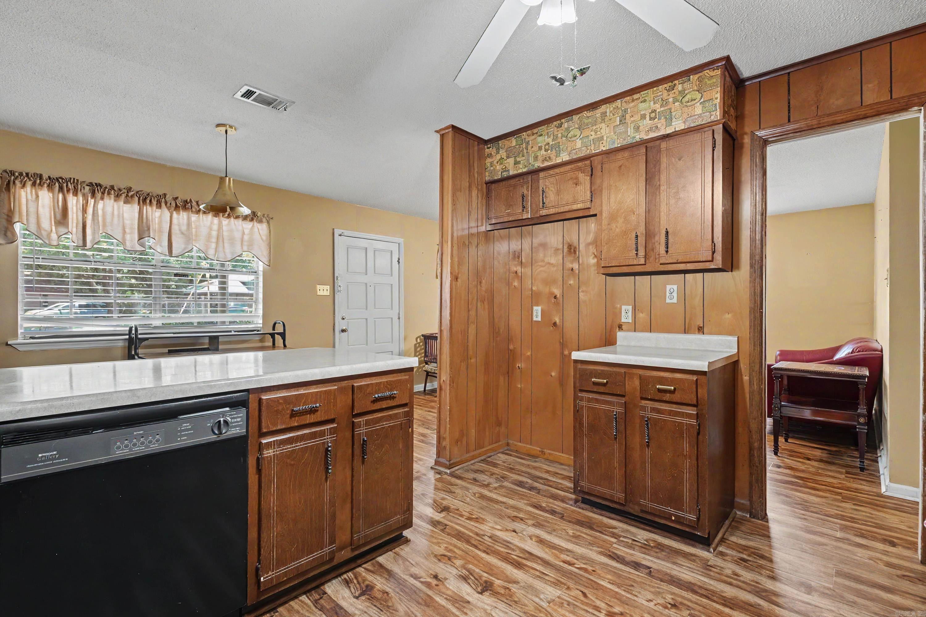 CENTENNIAL - Residential
