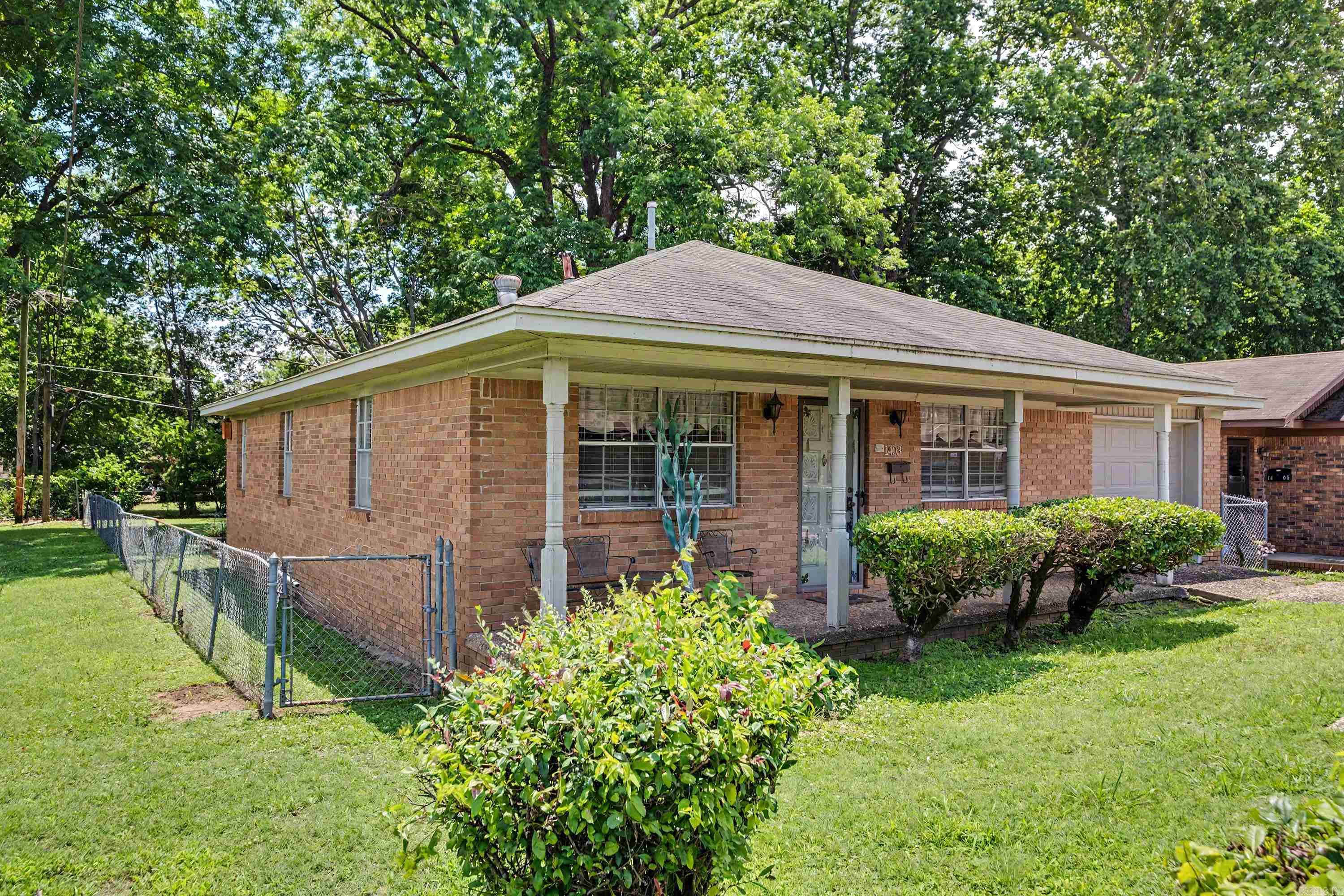 CENTENNIAL - Residential