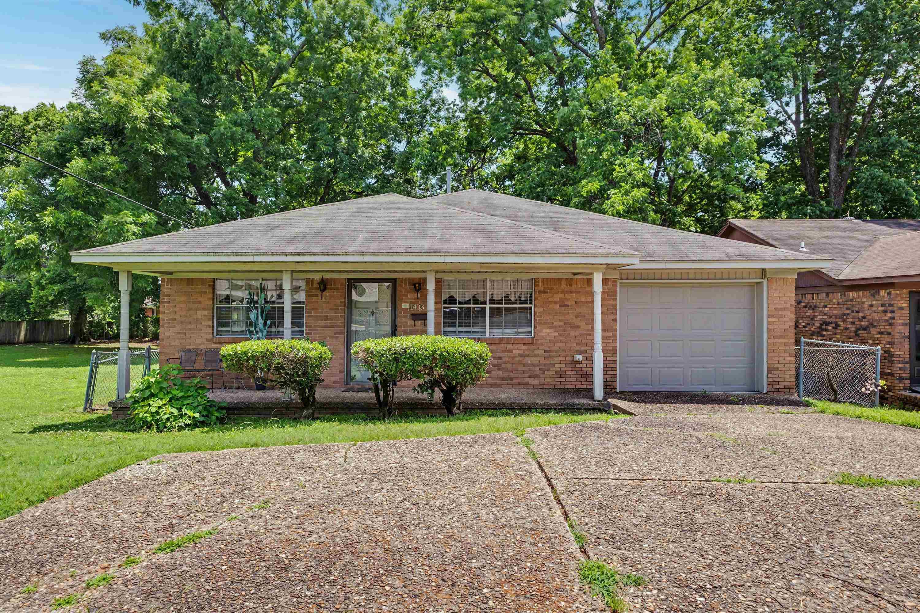 CENTENNIAL - Residential