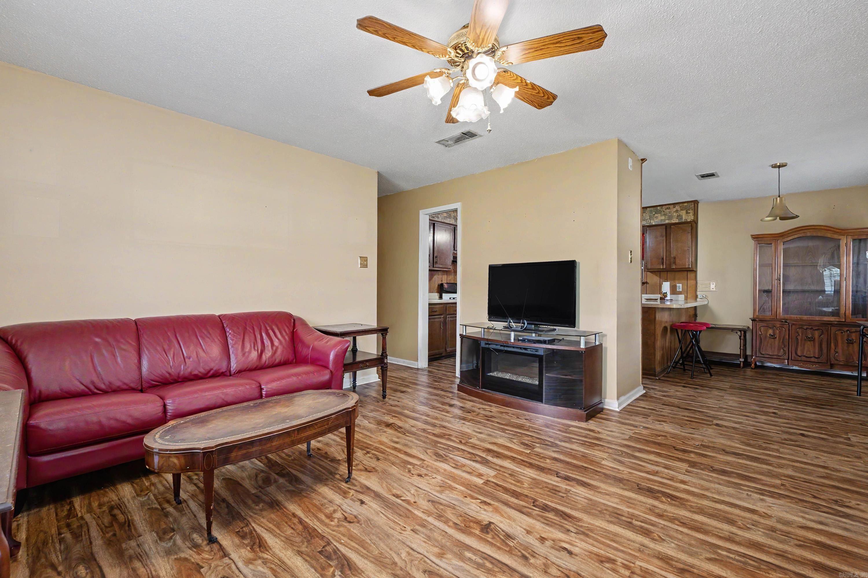 CENTENNIAL - Residential