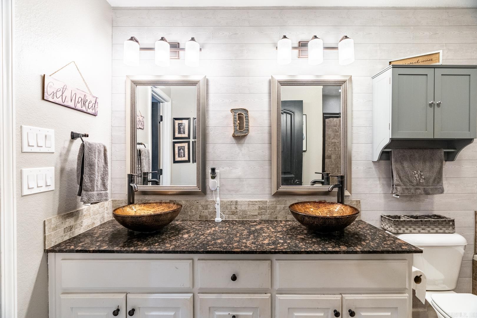 MAGNOLIA ESTATES - Residential