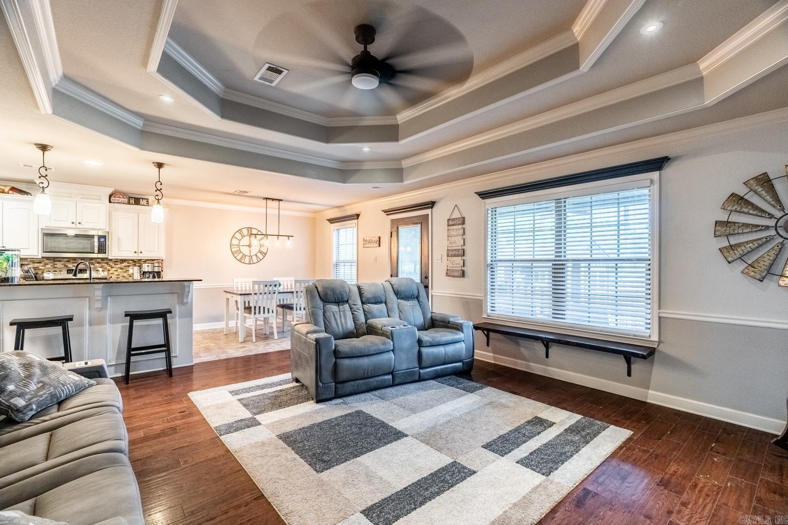MAGNOLIA ESTATES - Residential
