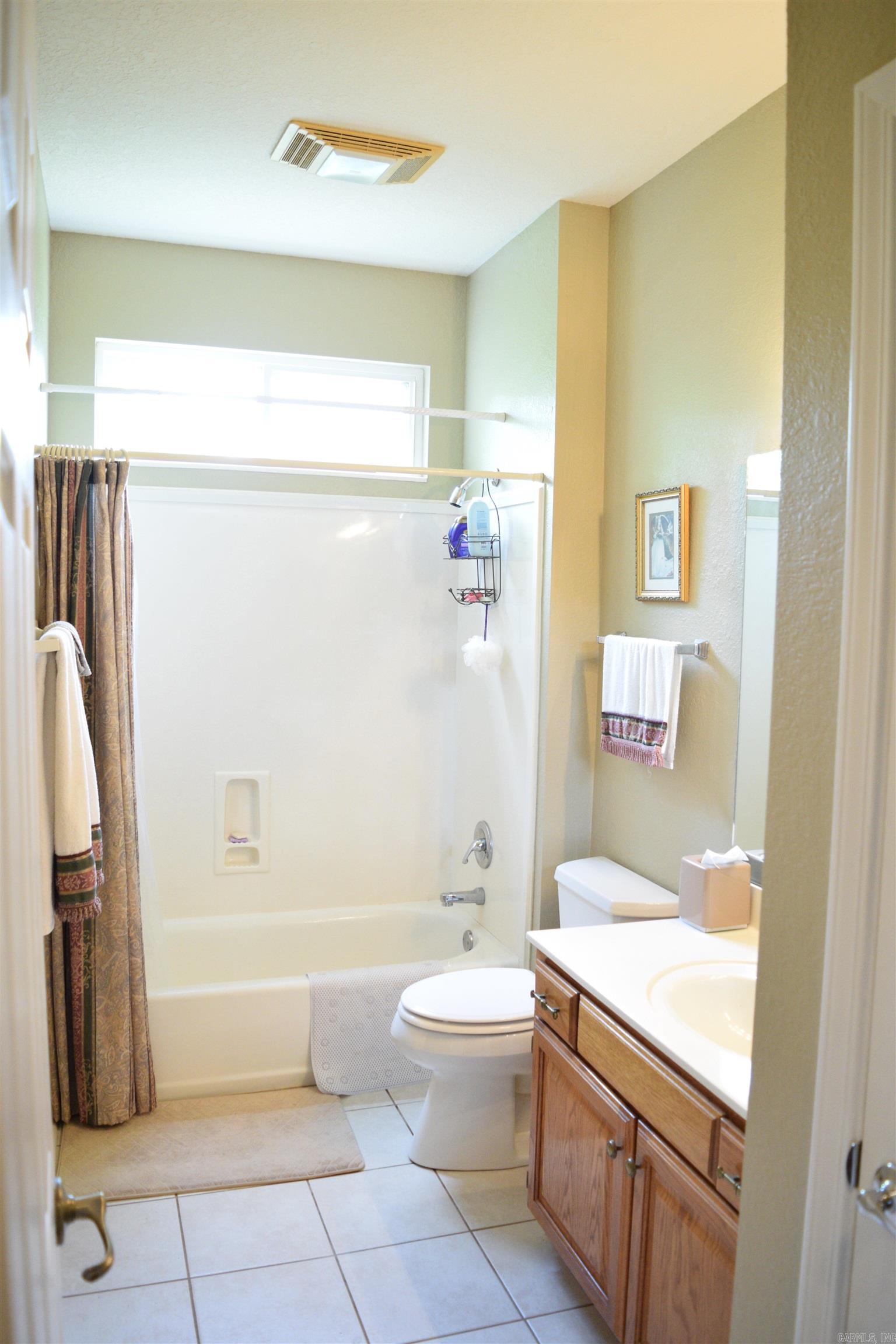 INDIAN HILLS - Residential