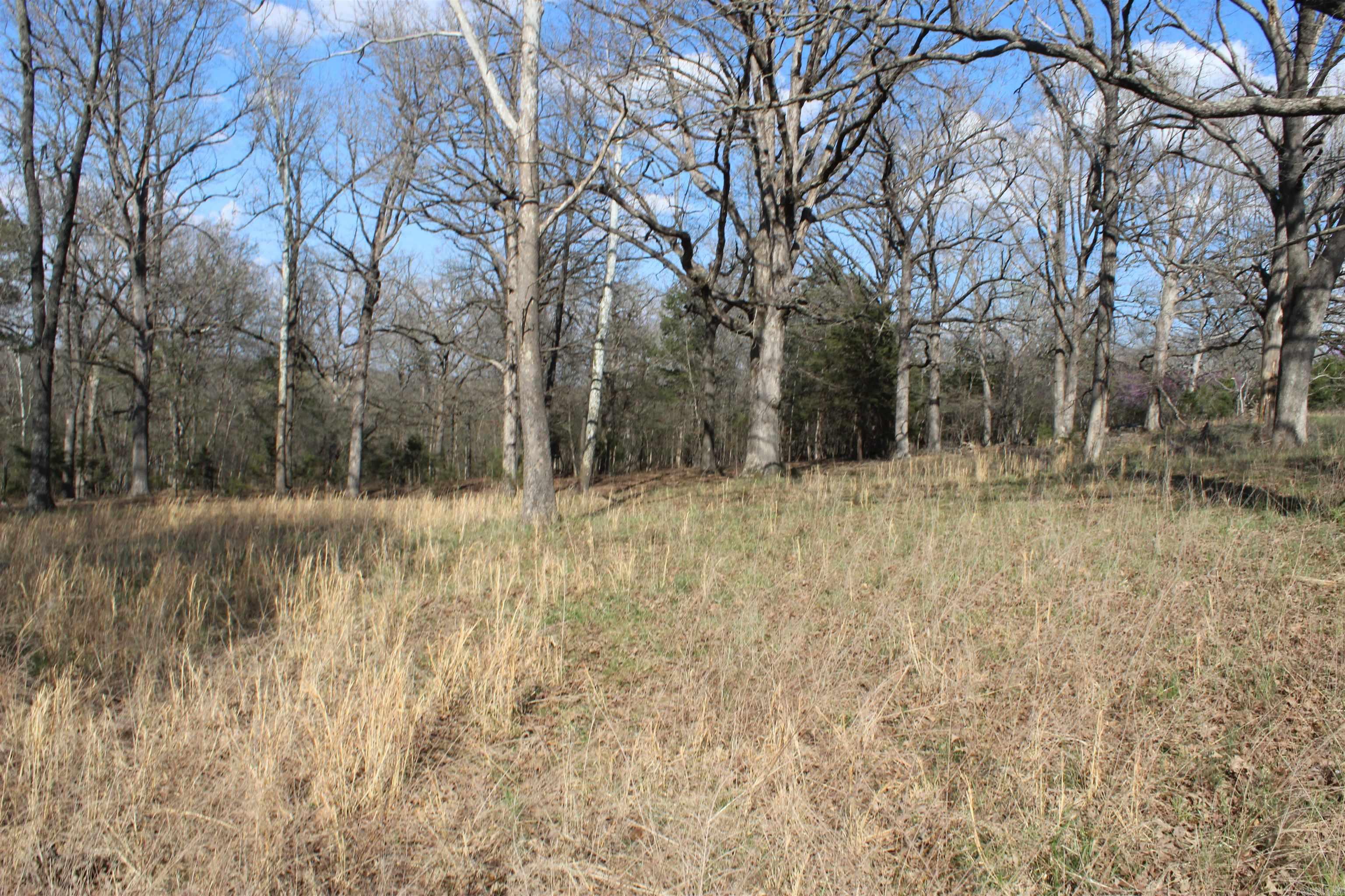 Hill Crest - Land