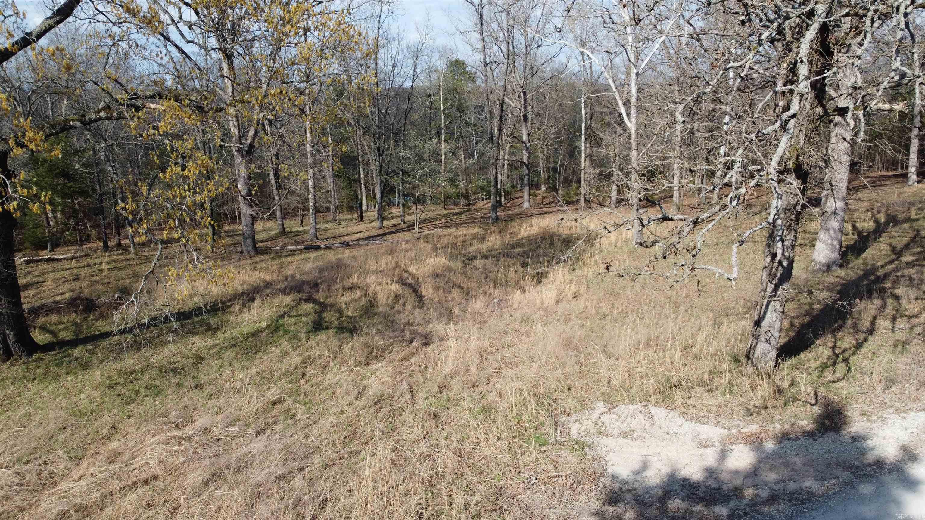 Hill Crest - Land