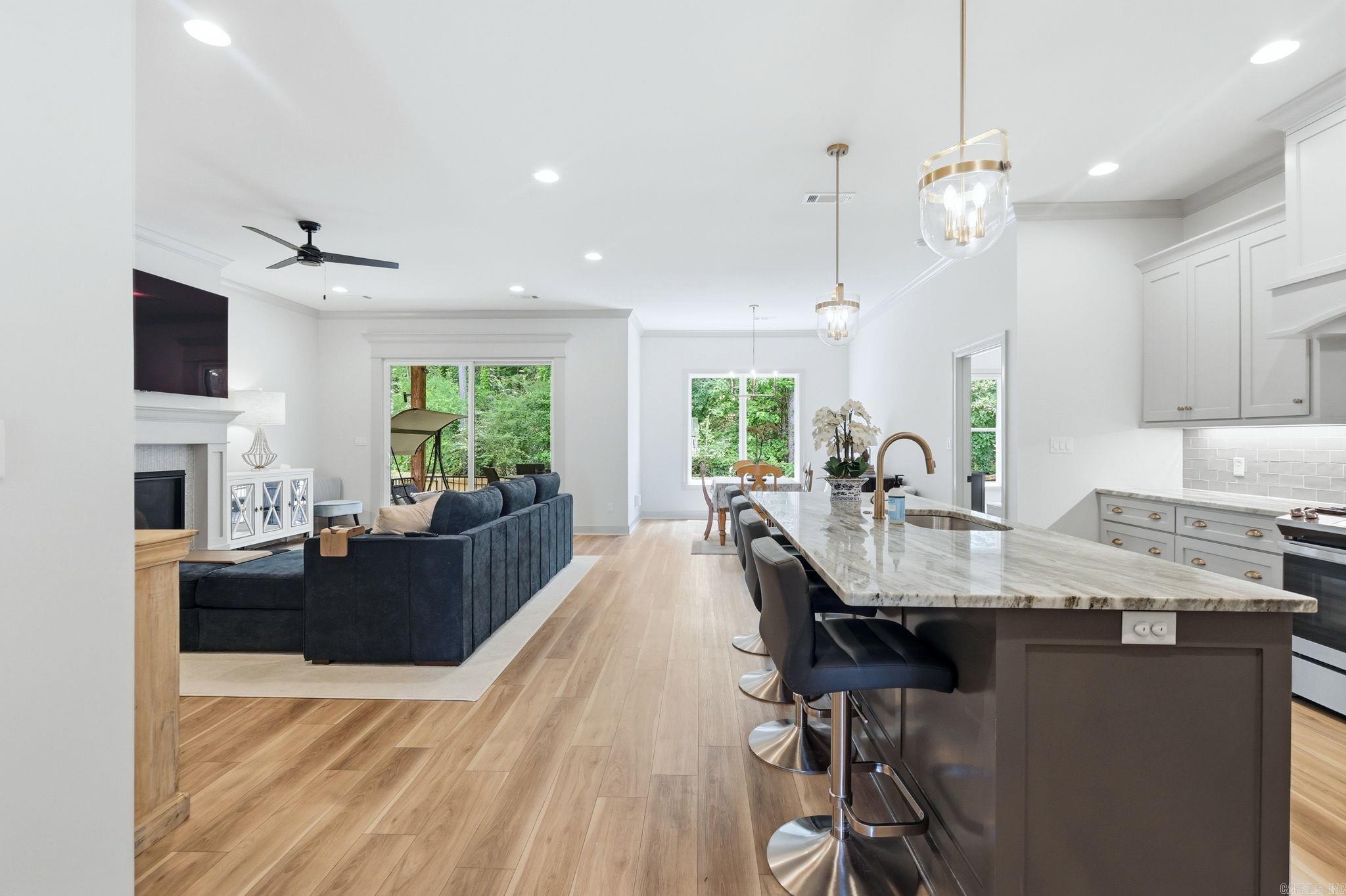 WOODLANDS PARK SUB - Residential