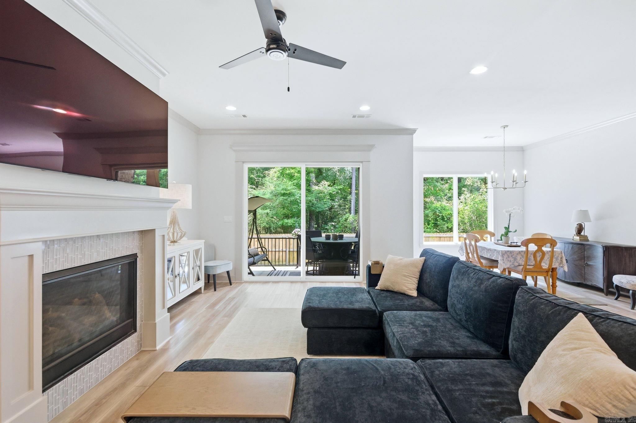 WOODLANDS PARK SUB - Residential