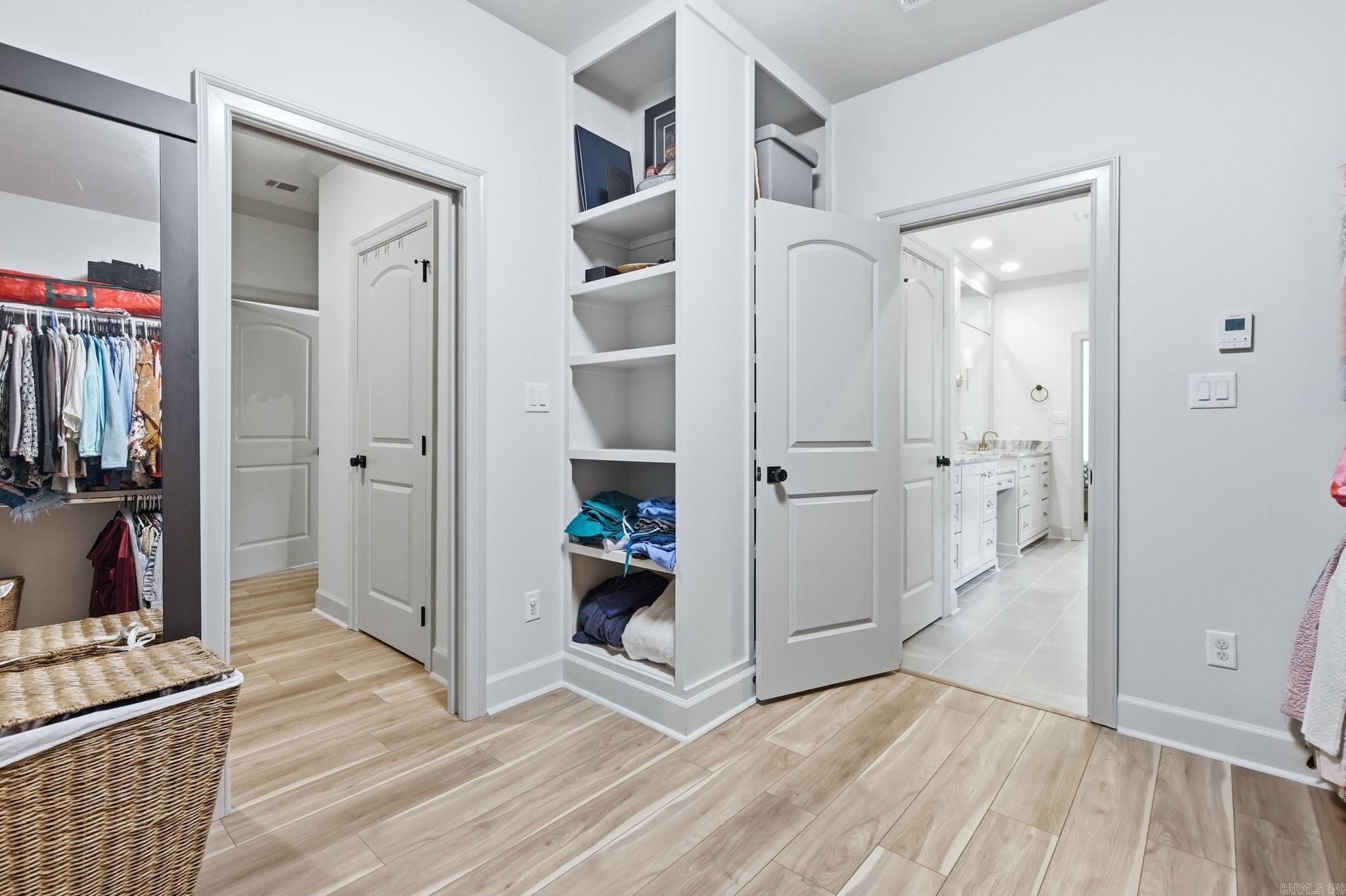 WOODLANDS PARK SUB - Residential