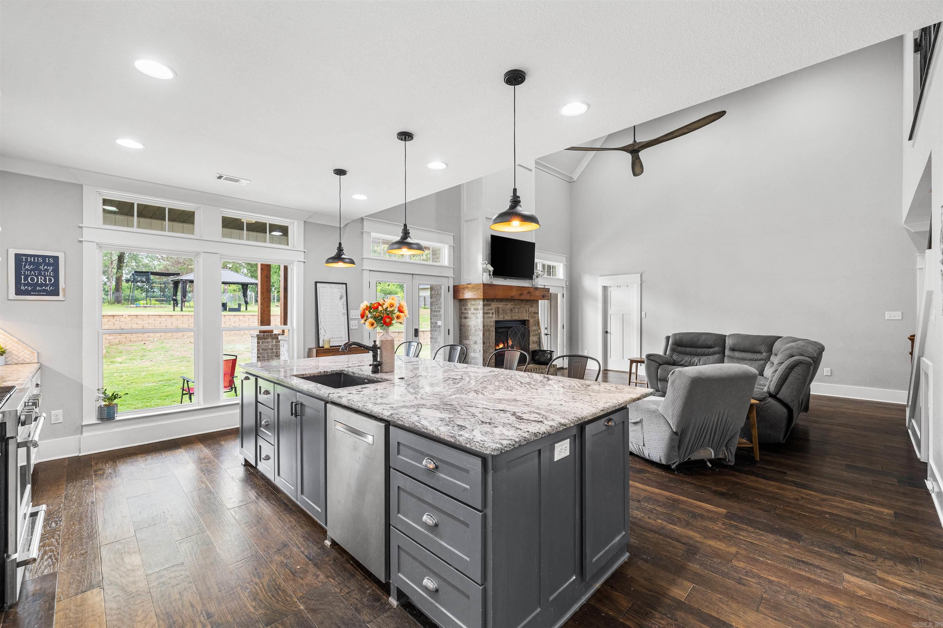 STONEY POINT SPRINGS S/D - Residential