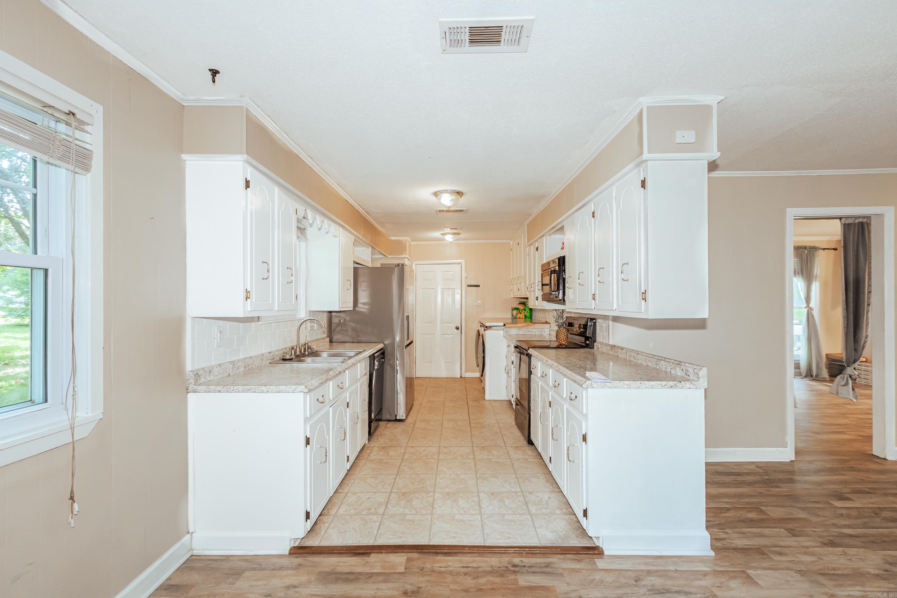 BROWN ADD TO JACK - Residential
