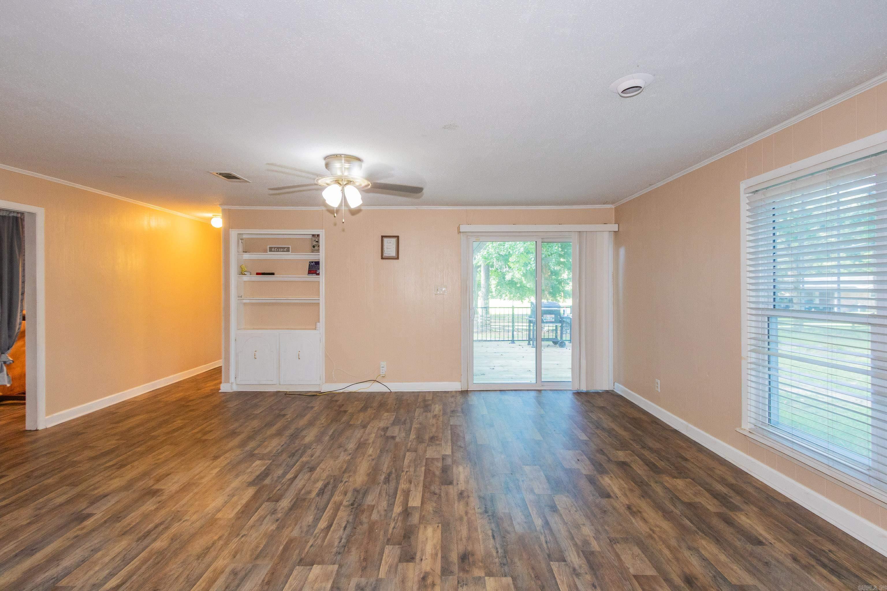 BROWN ADD TO JACK - Residential