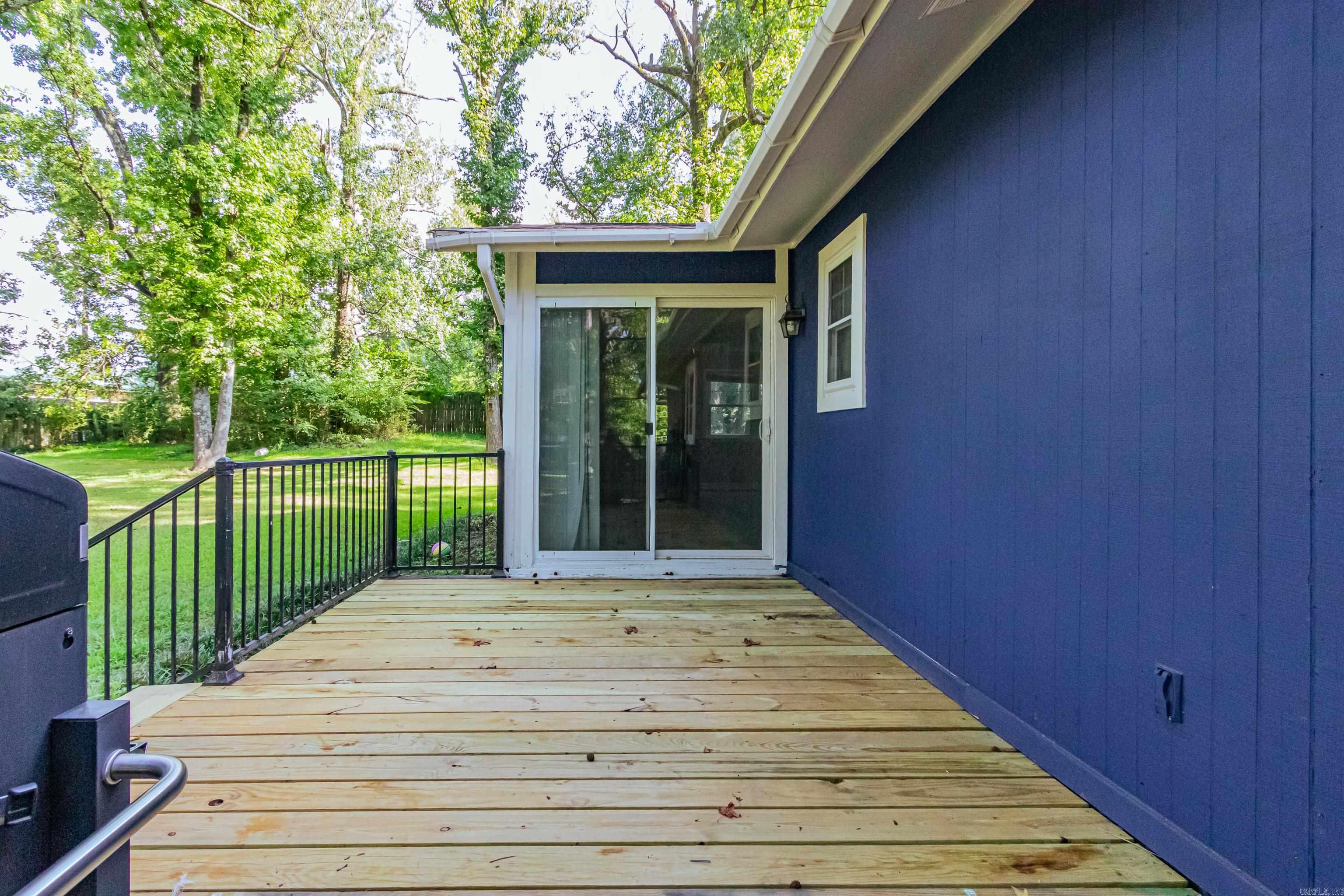 BROWN ADD TO JACK - Residential