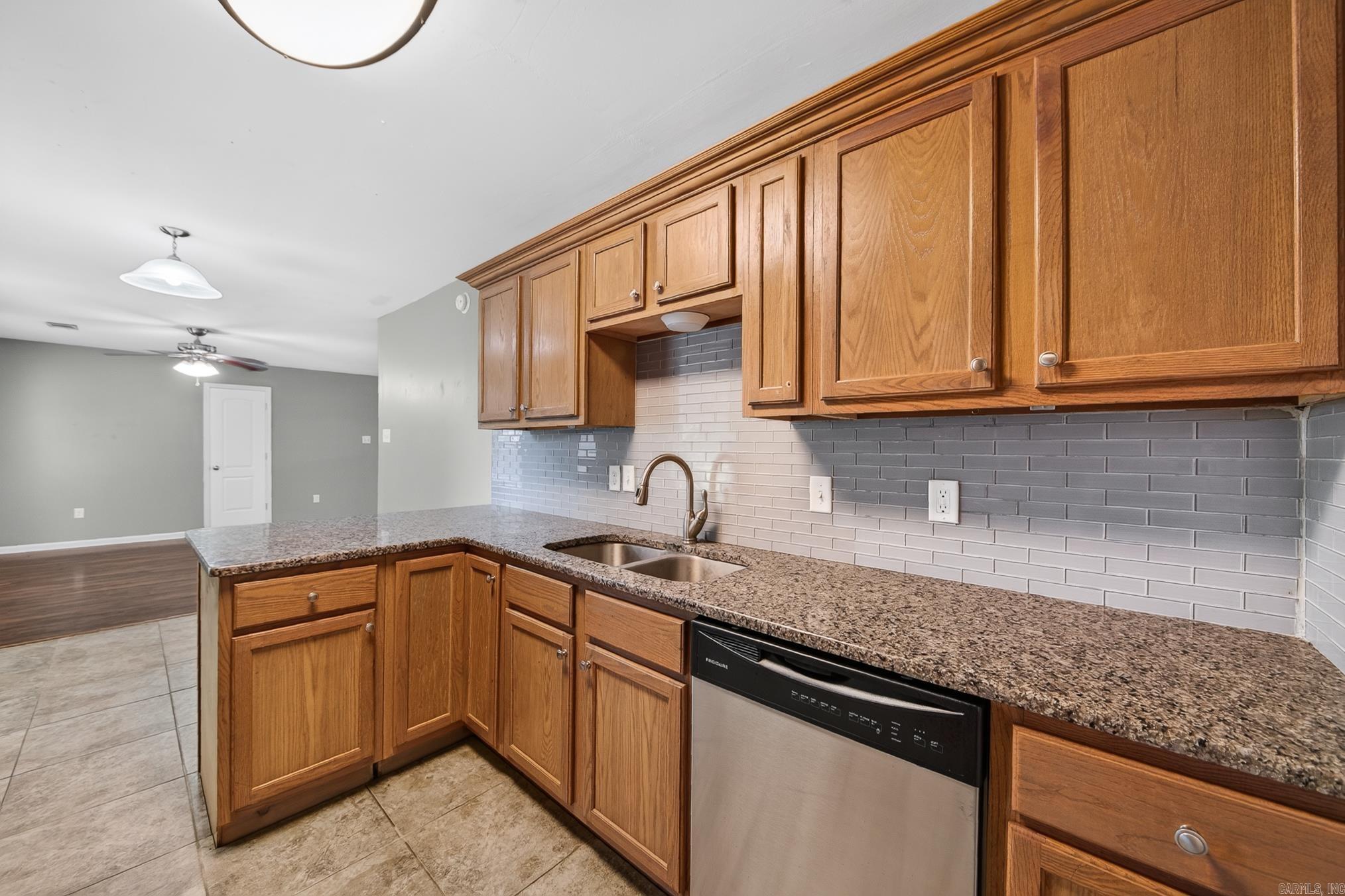 Metes & Bounds - Residential Lease