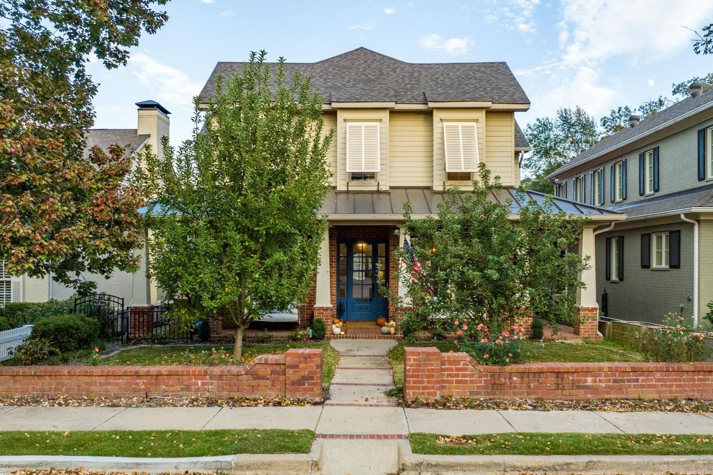 ENGLEWOOD - Residential