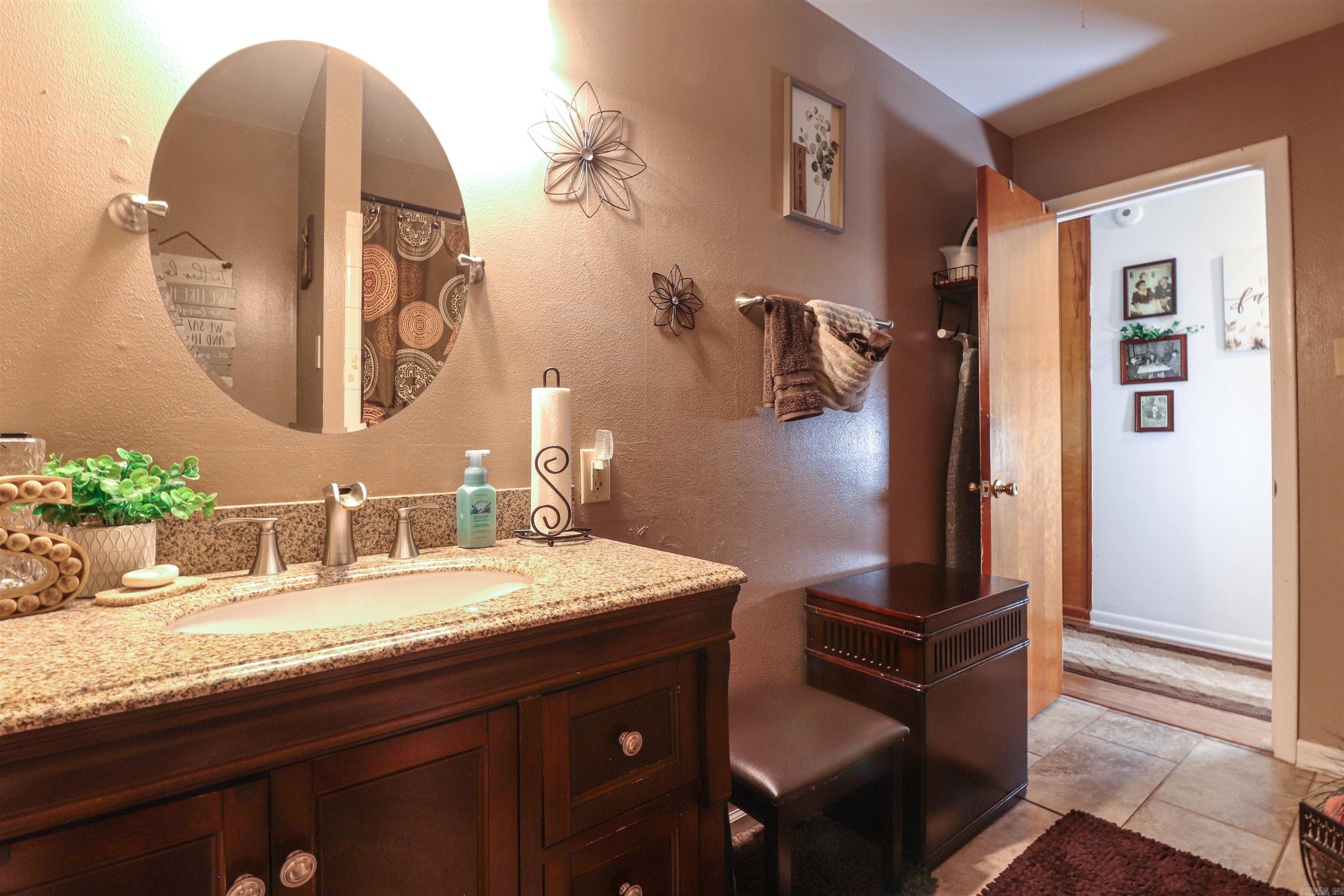 FAIR OAKS ADD - Residential