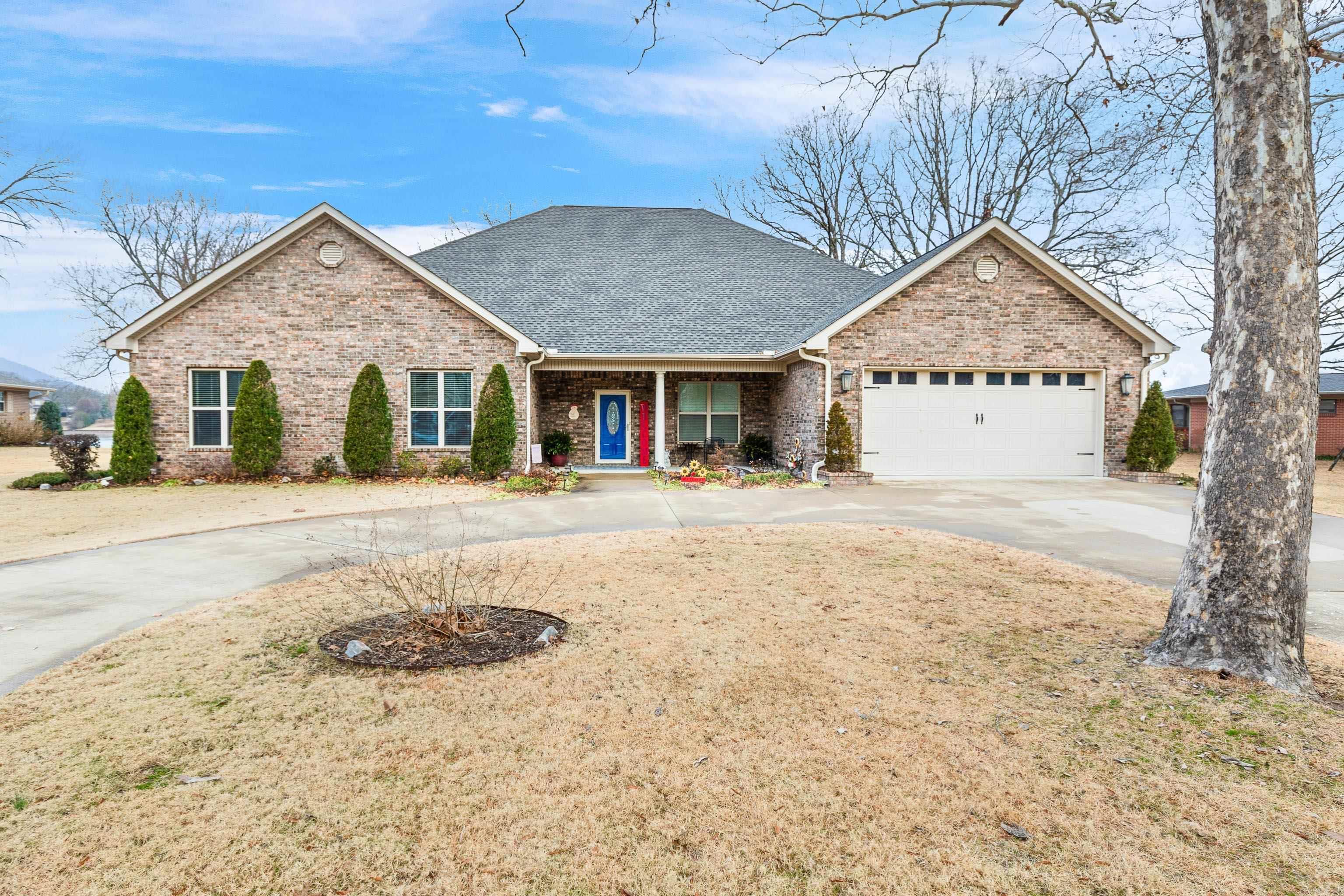 CAROLINE ACRES - Residential