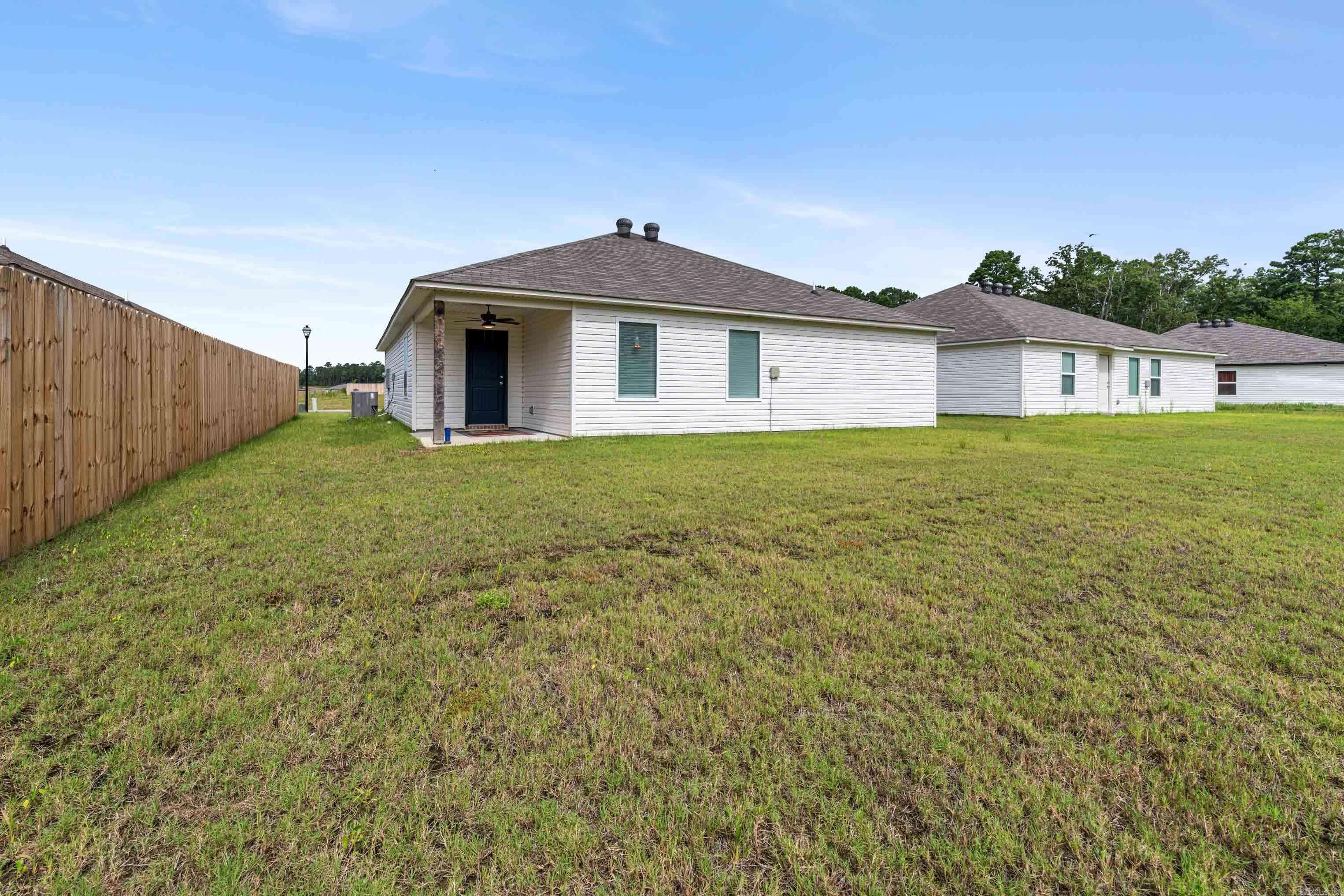SPRINGLAKE TRAILS - Residential