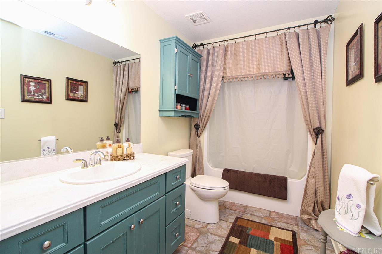 ENCLAVE - Residential