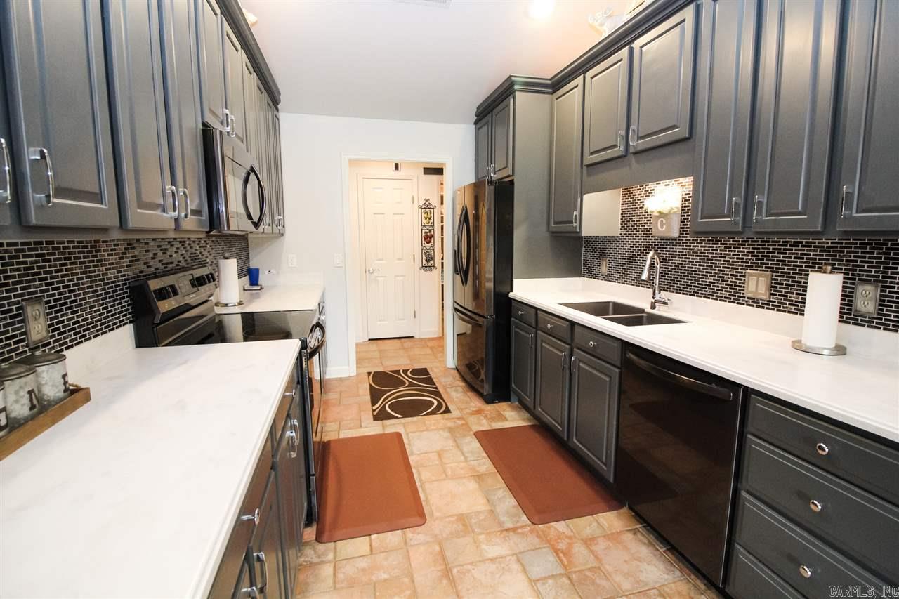 ENCLAVE - Residential