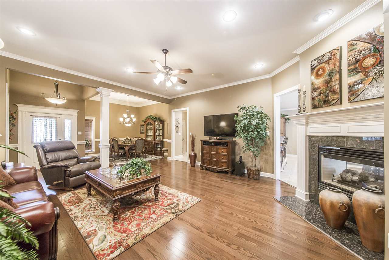 MAUMELLE VALLEY ESTATES - Residential