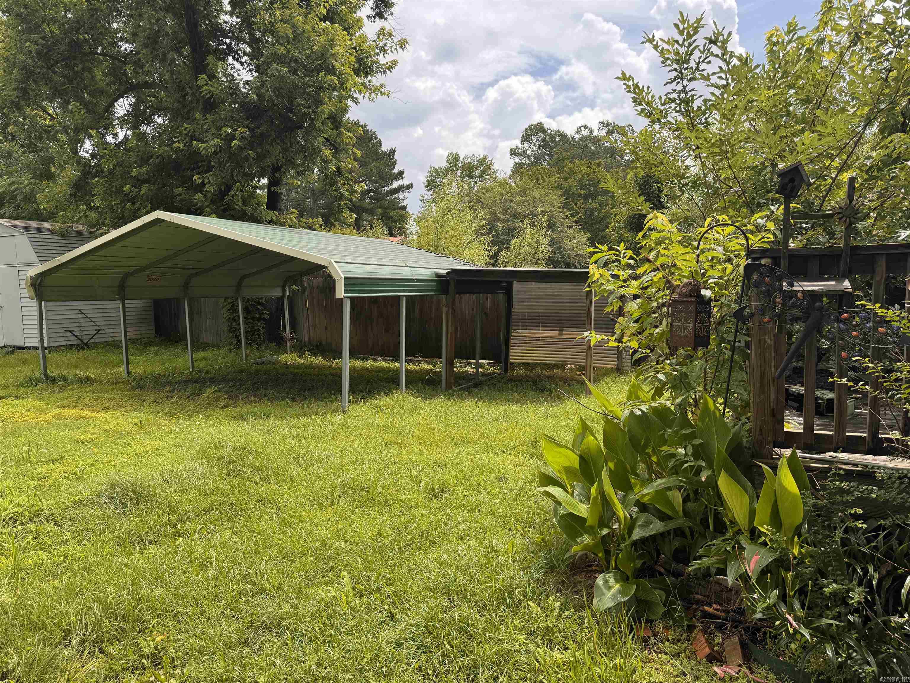 HARRY MOORES ADDN.PLUMERVILLE - Residential