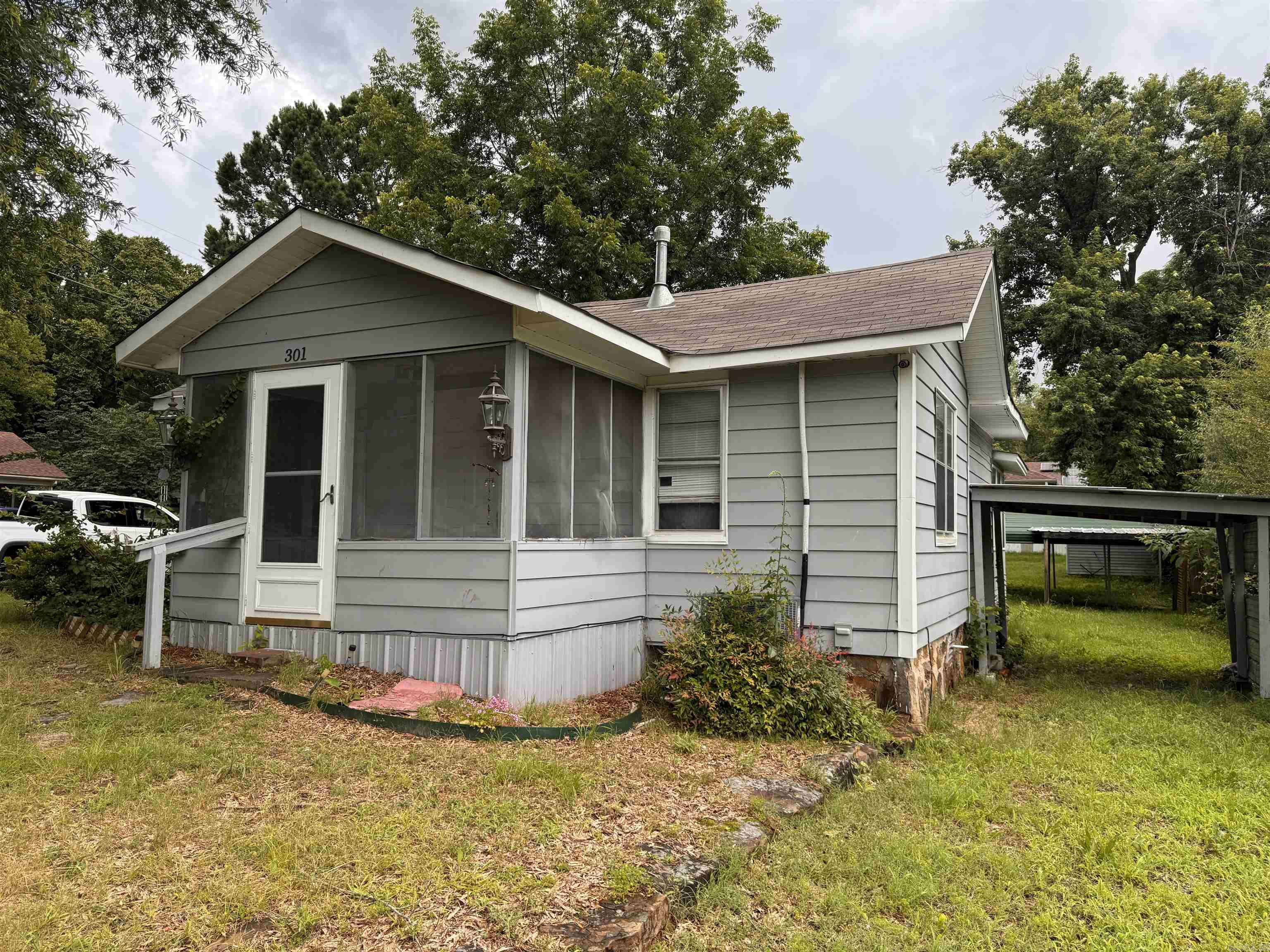 HARRY MOORES ADDN.PLUMERVILLE - Residential