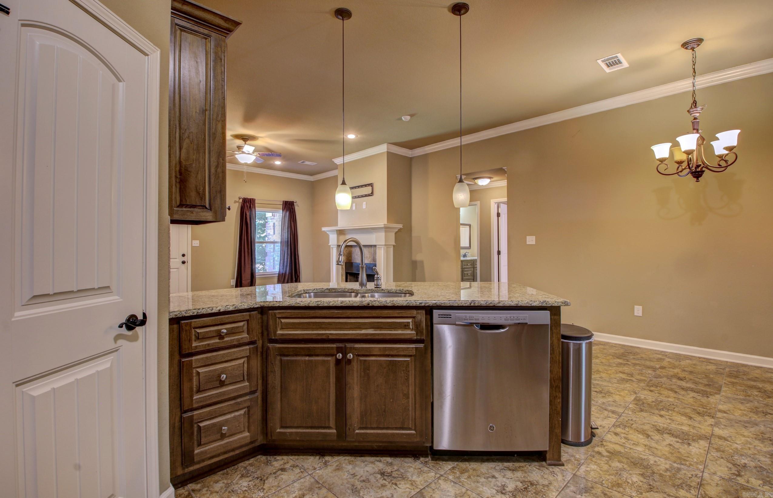 PINEWOOD ESTATES - Residential