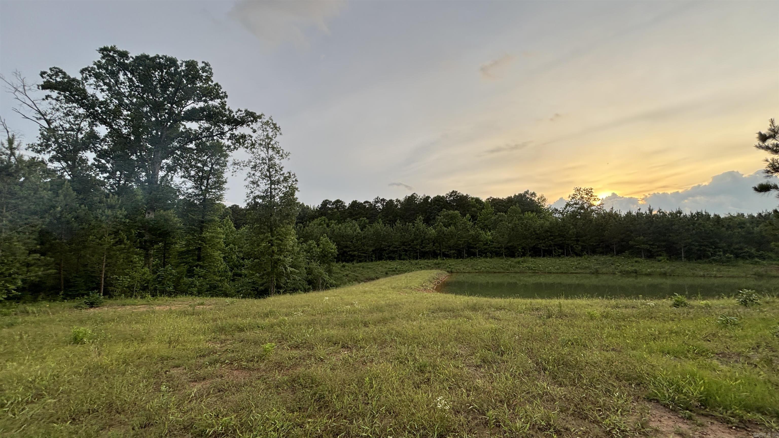 Lake Avalon Estates - Land