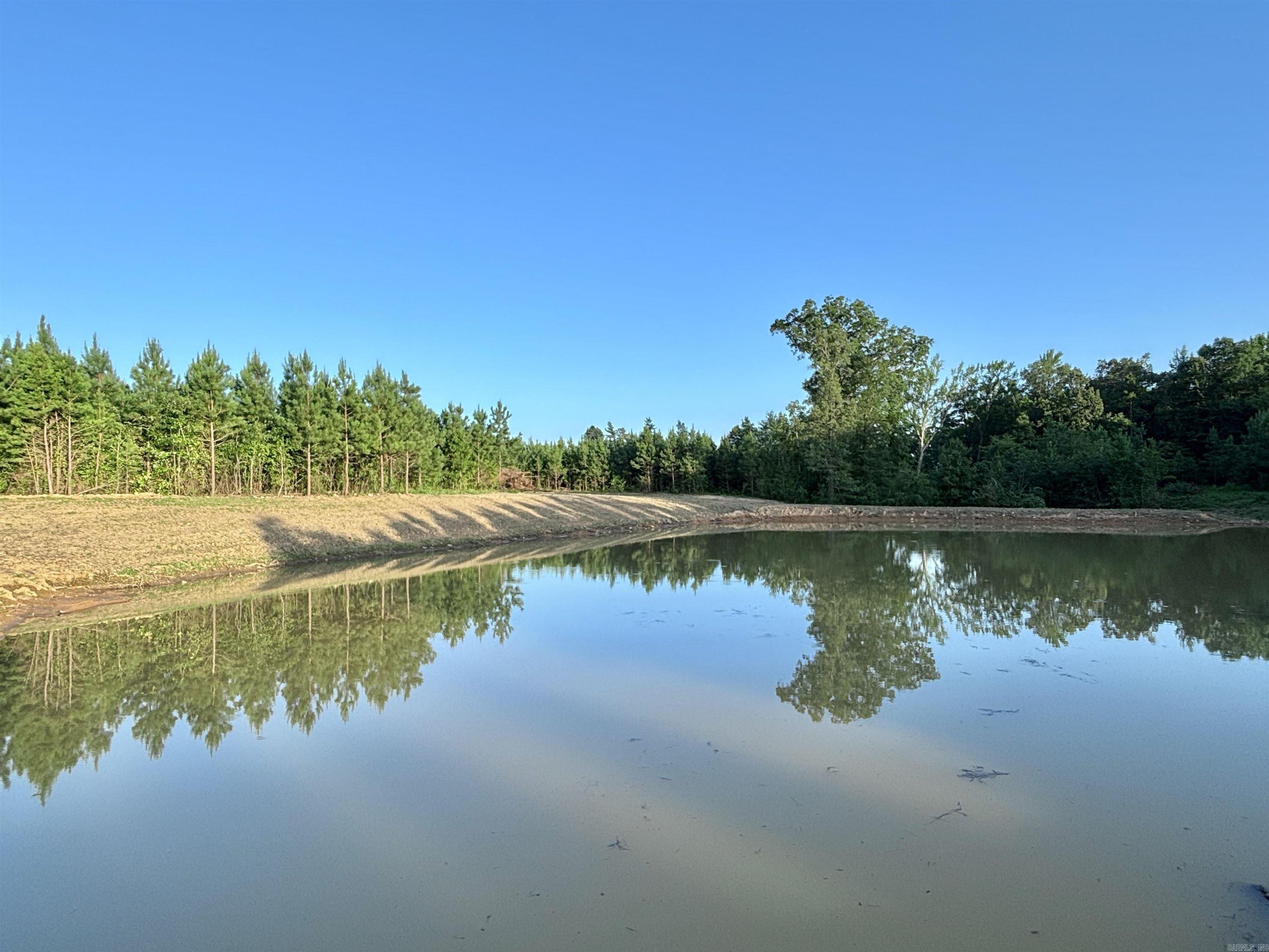 Lake Avalon Estates - Land