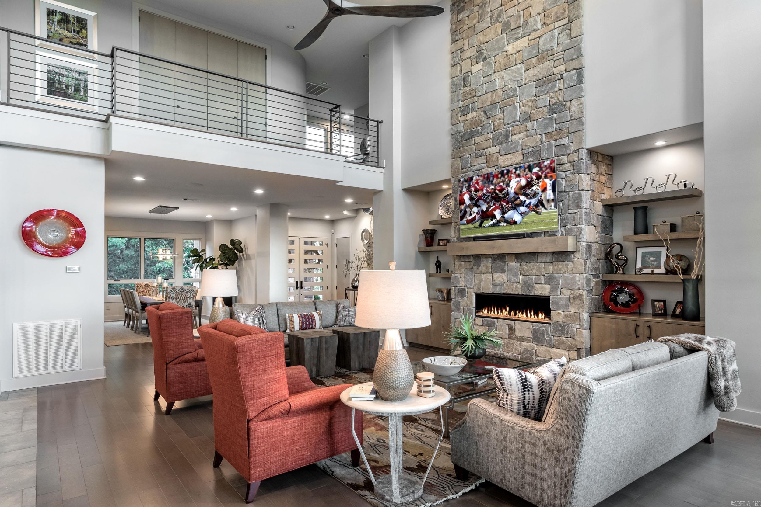 FALCON RIDGE ESTATES - Residential