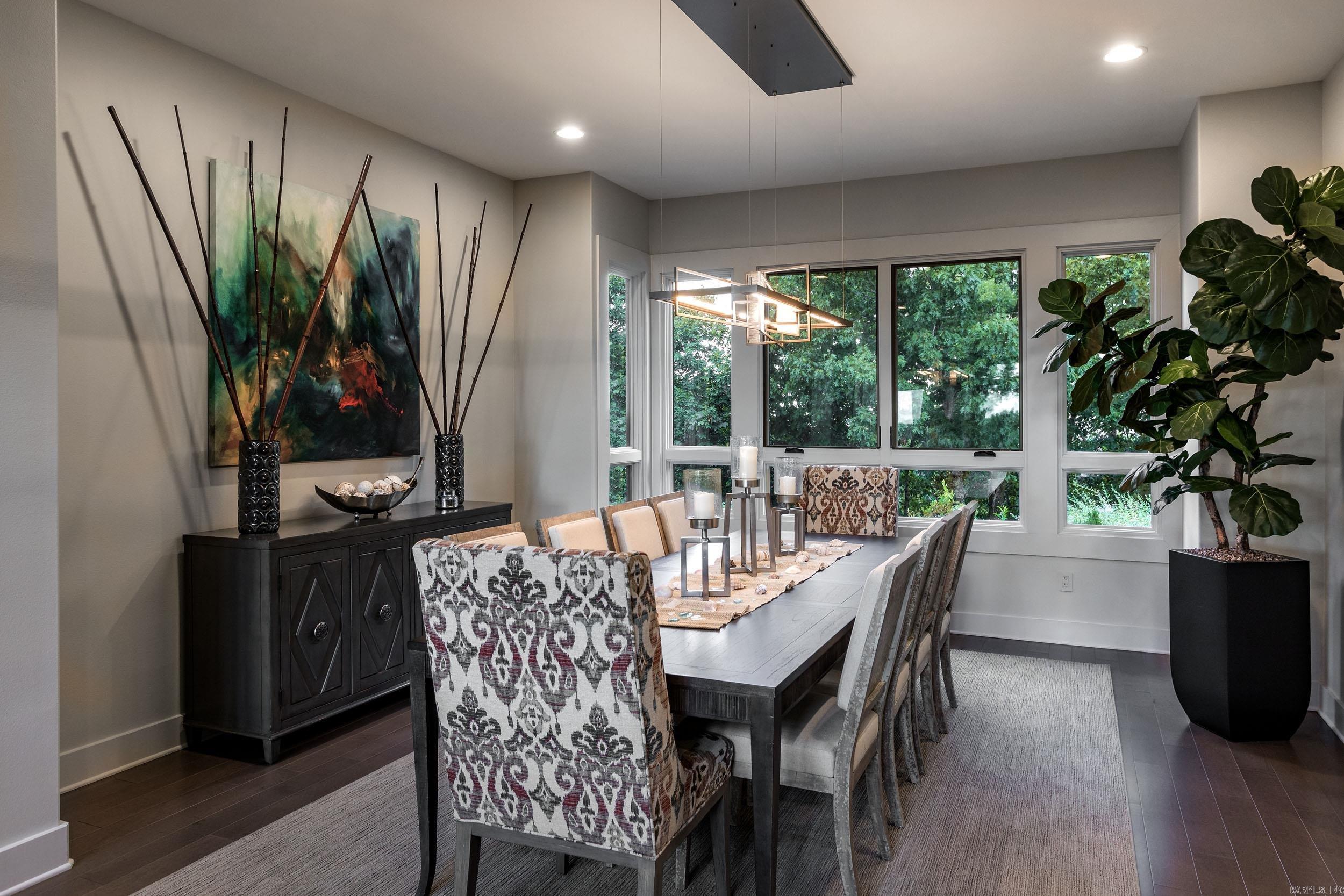 FALCON RIDGE ESTATES - Residential