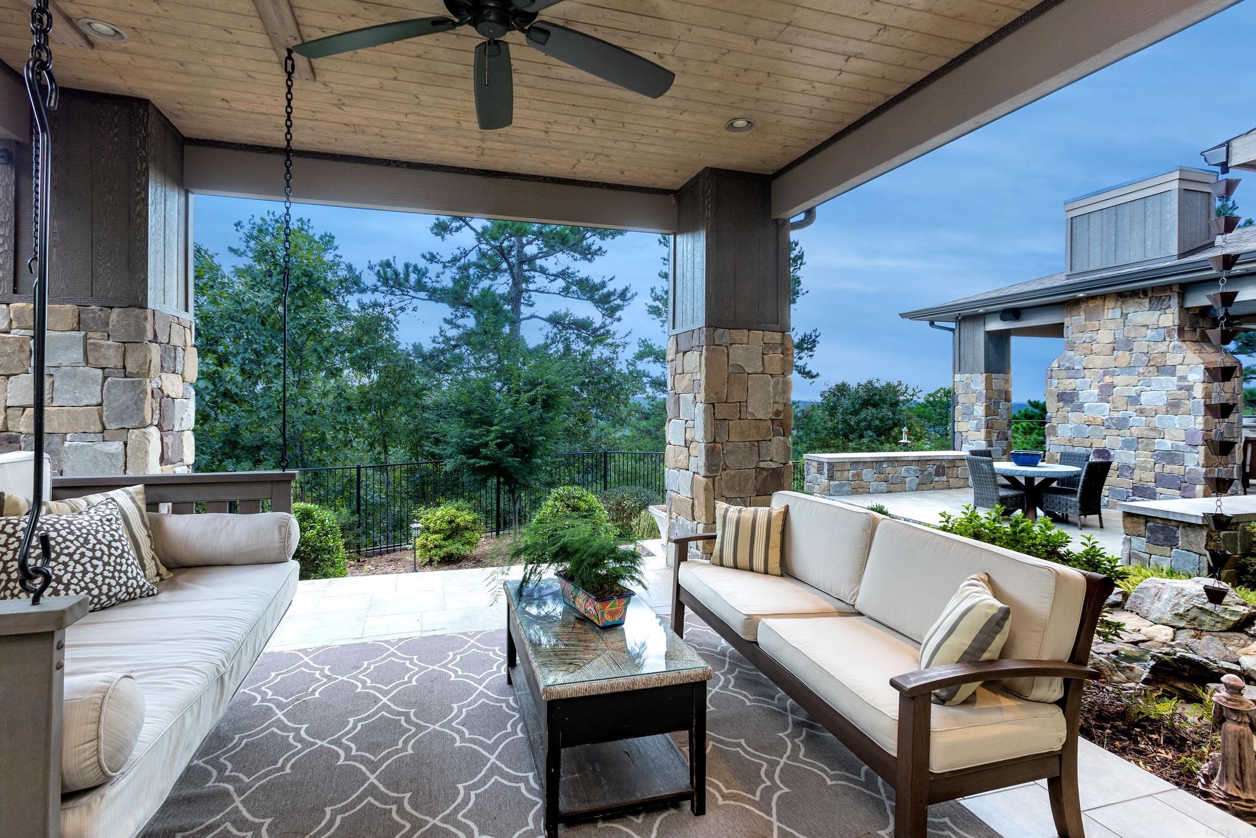 FALCON RIDGE ESTATES - Residential