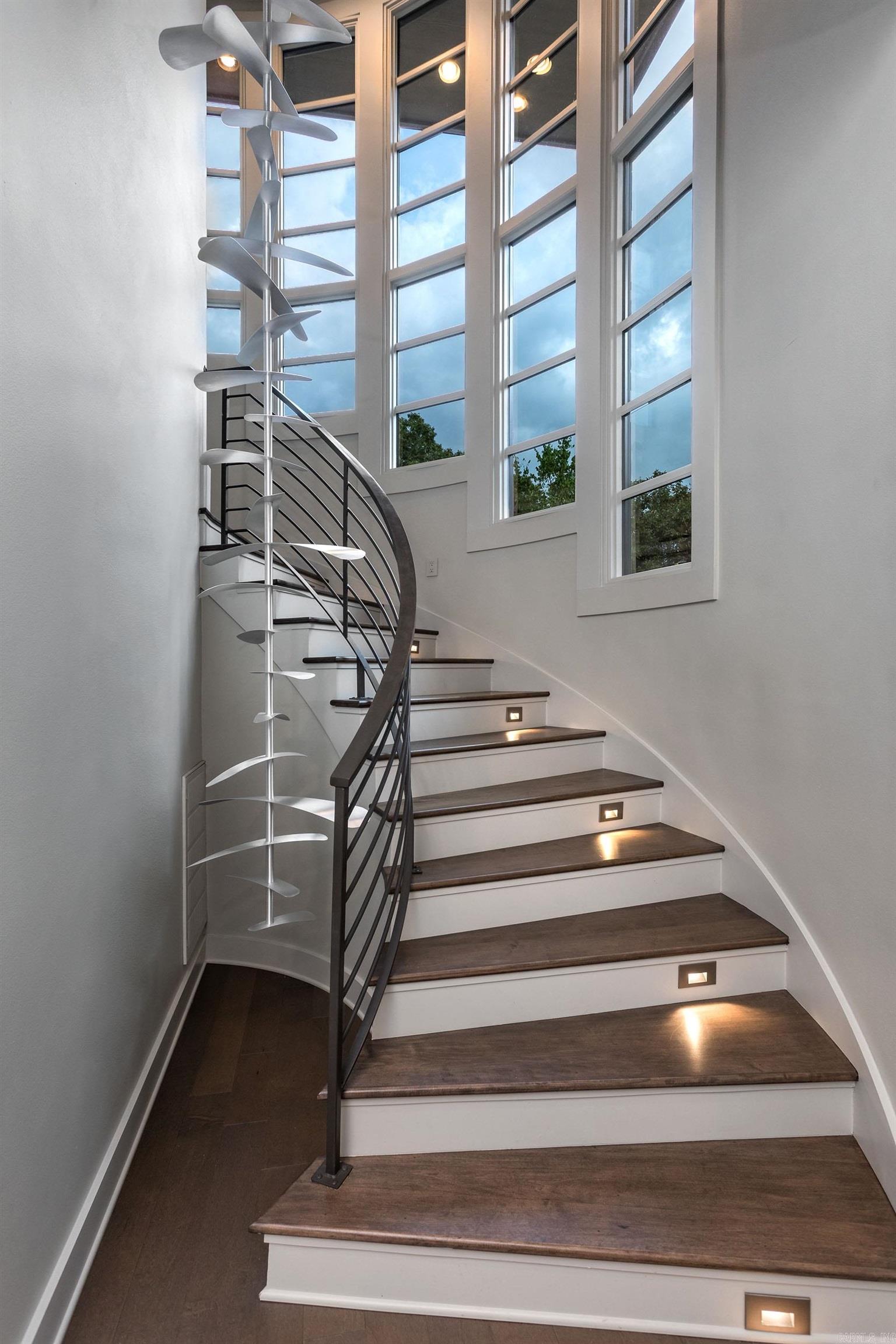 FALCON RIDGE ESTATES - Residential