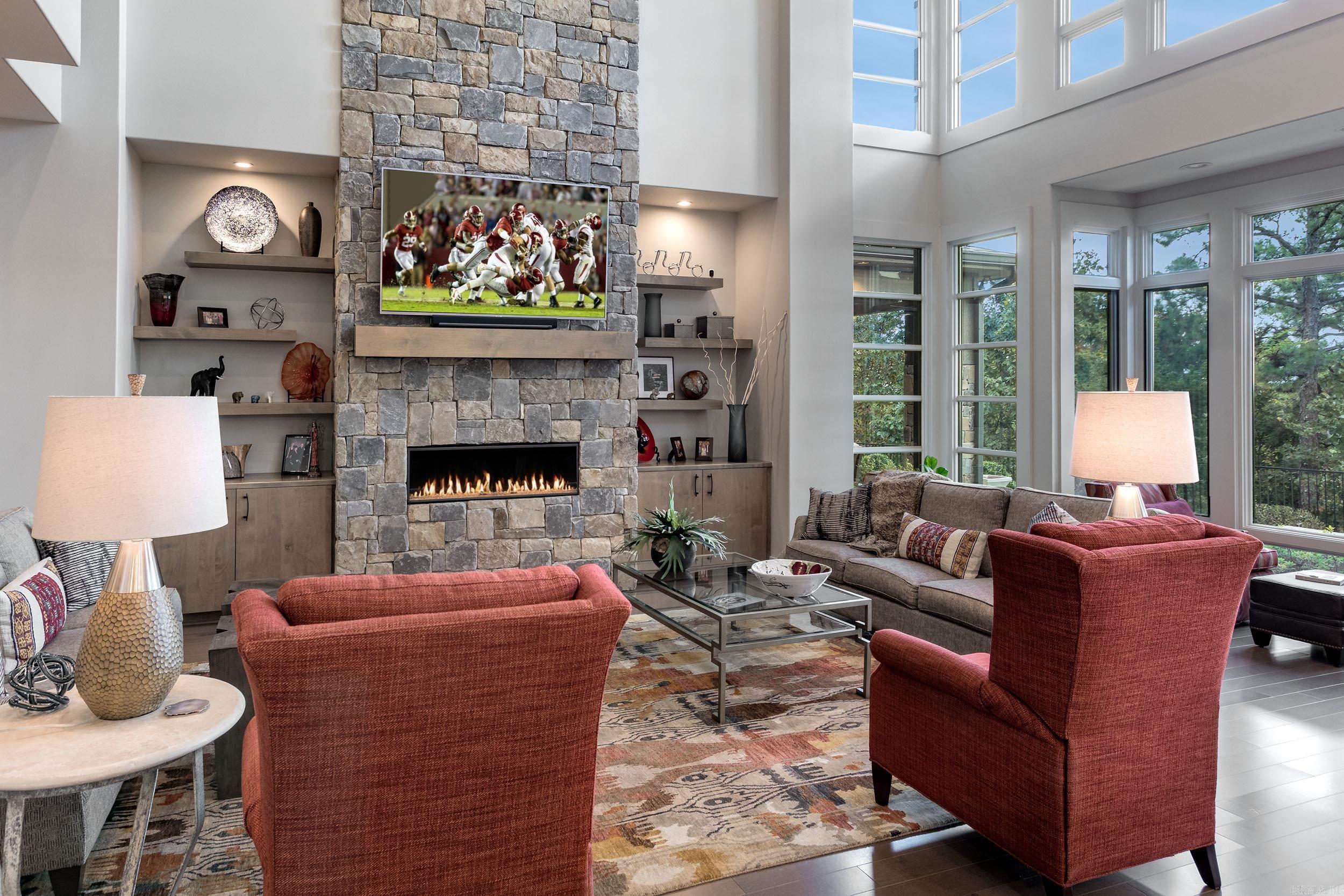 FALCON RIDGE ESTATES - Residential