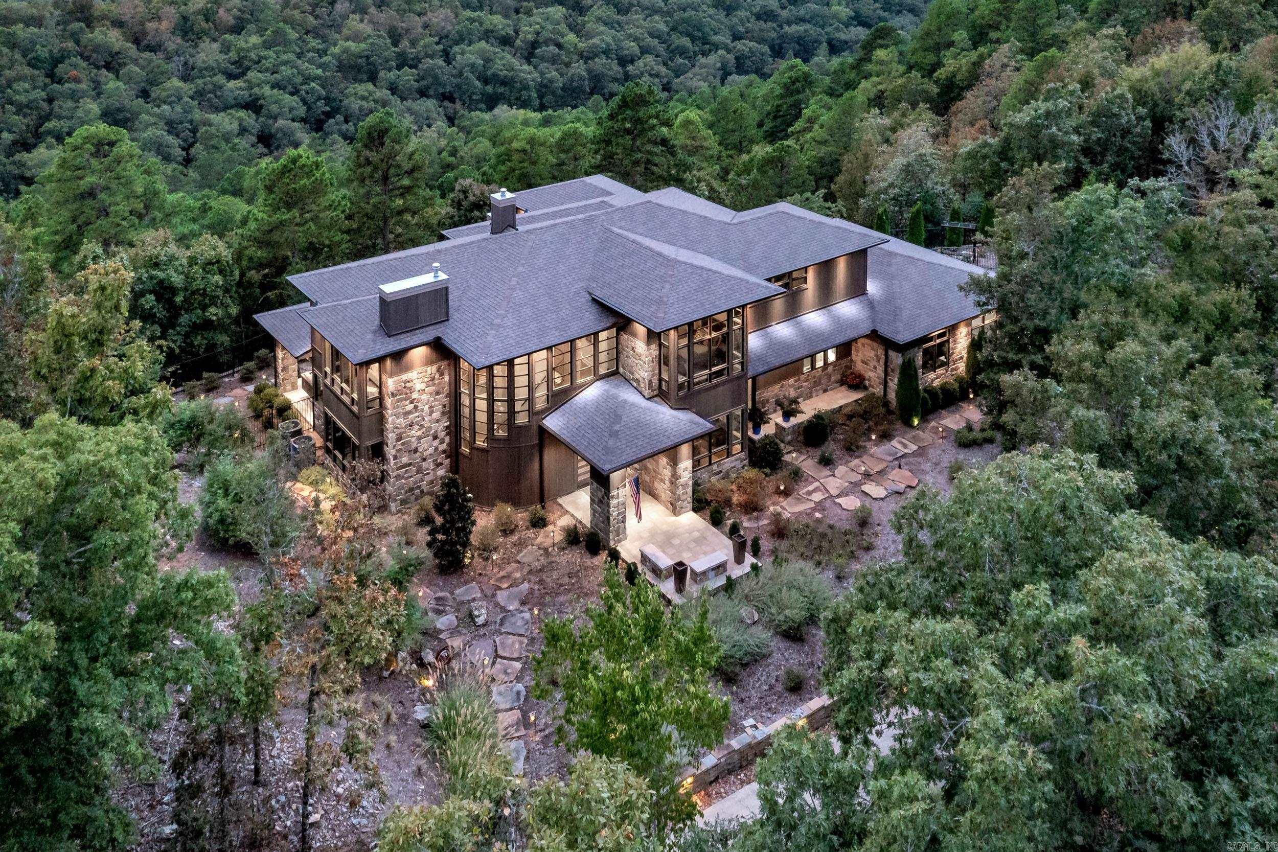 FALCON RIDGE ESTATES - Residential