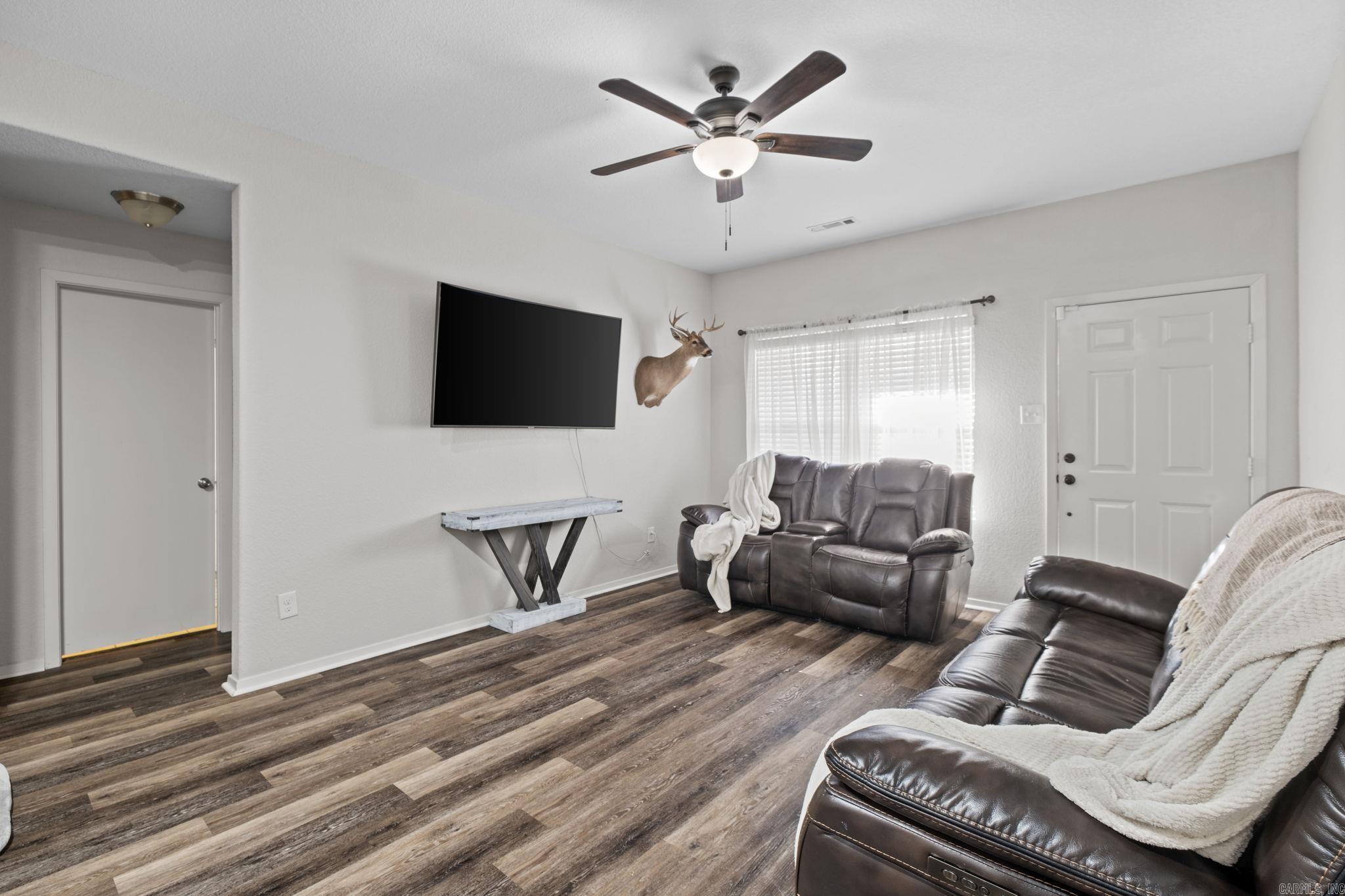 OAKLAND PARK - Residential