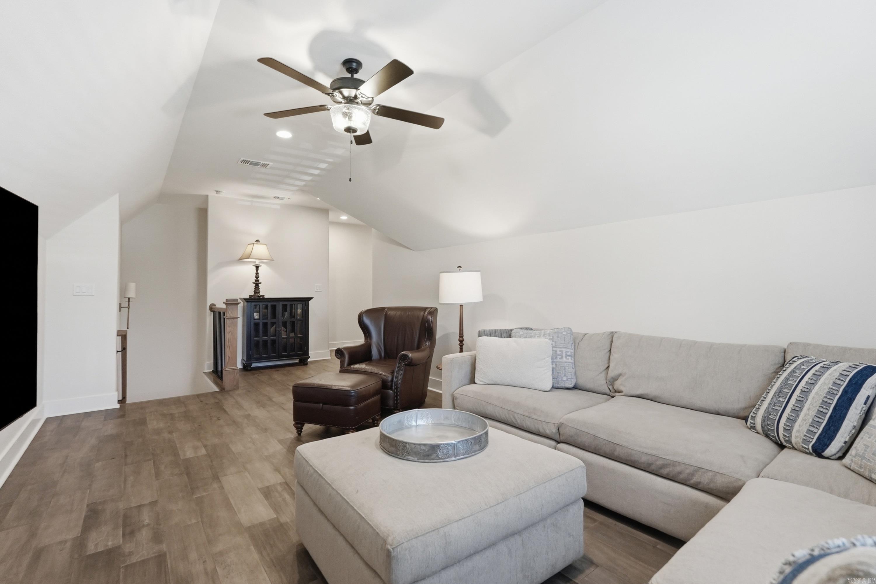 CHENAL VALLEY "FALSTONE COURT" - Residential
