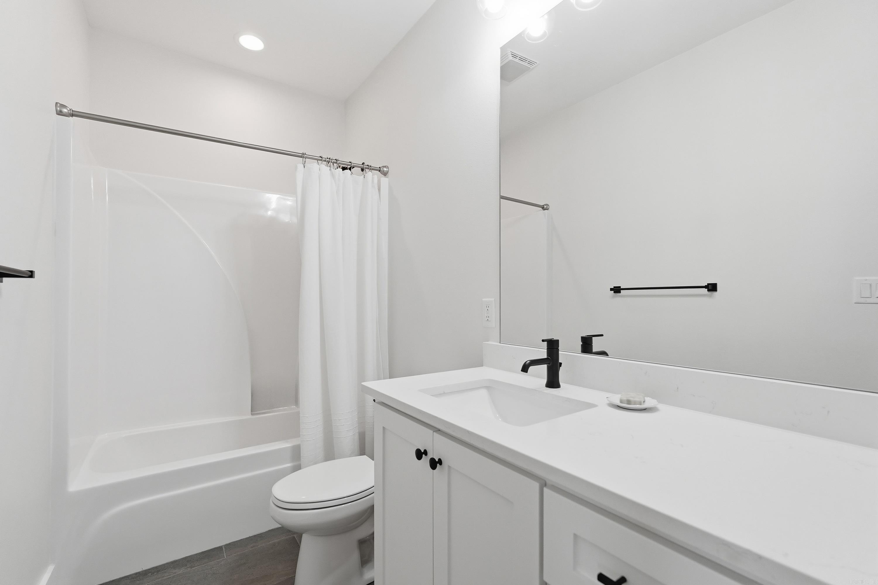 CHENAL VALLEY "FALSTONE COURT" - Residential